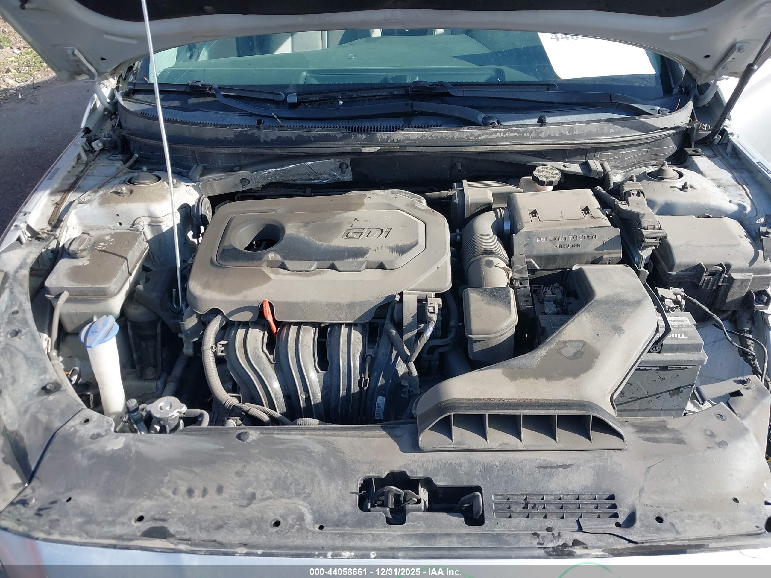 HYUNDAI SONATA image 10