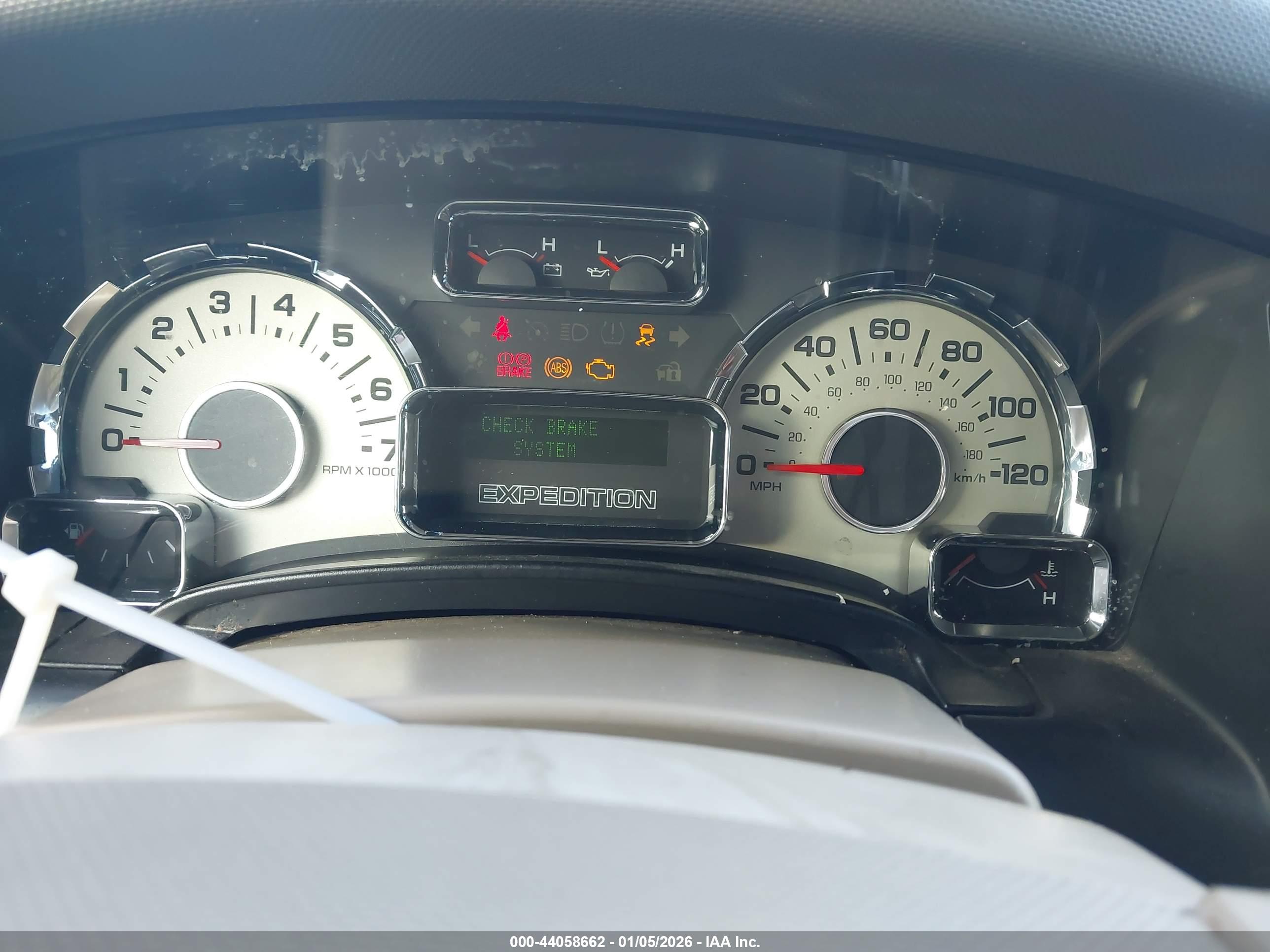 FORD EXPEDITION image 7