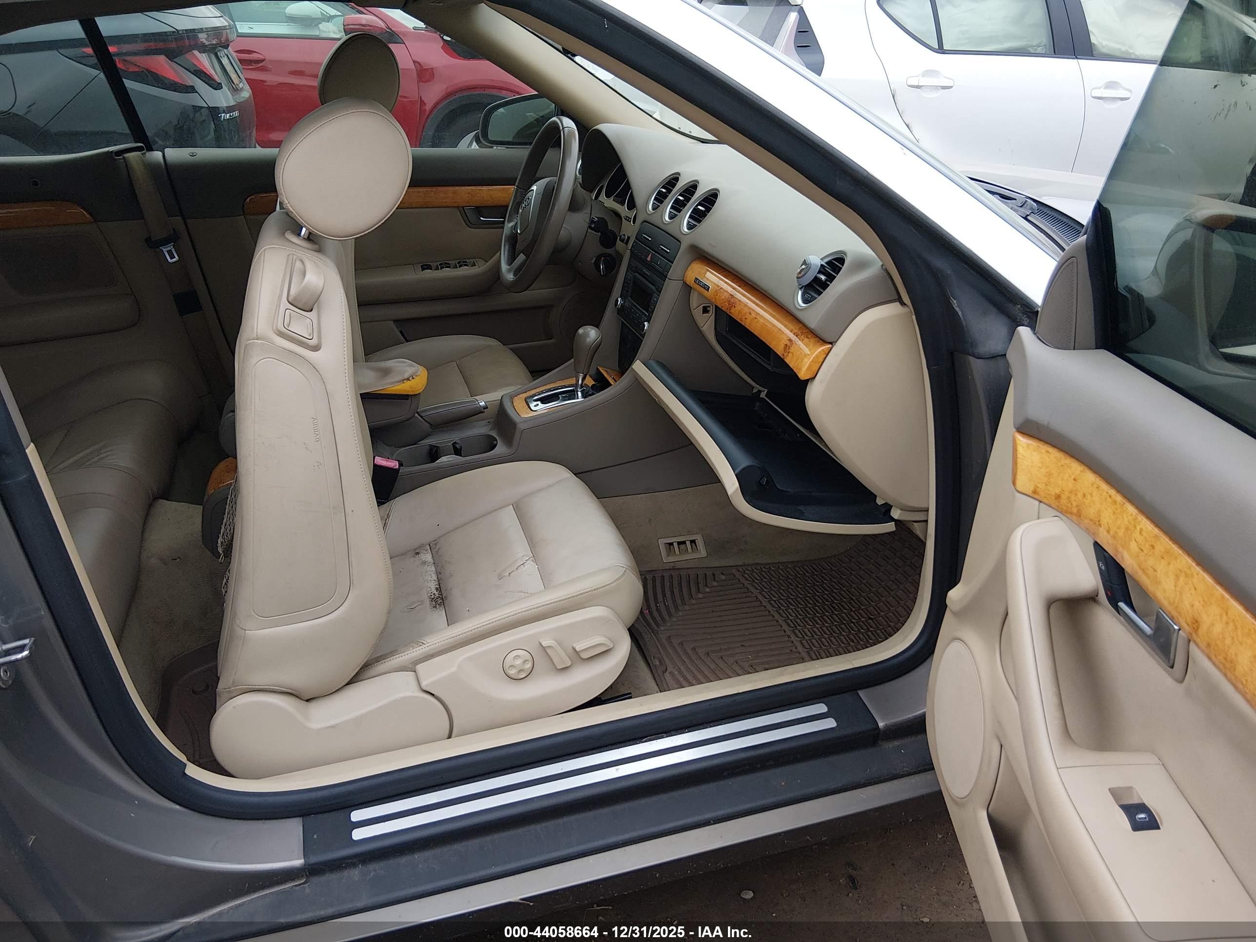 AUDI A4 image 5