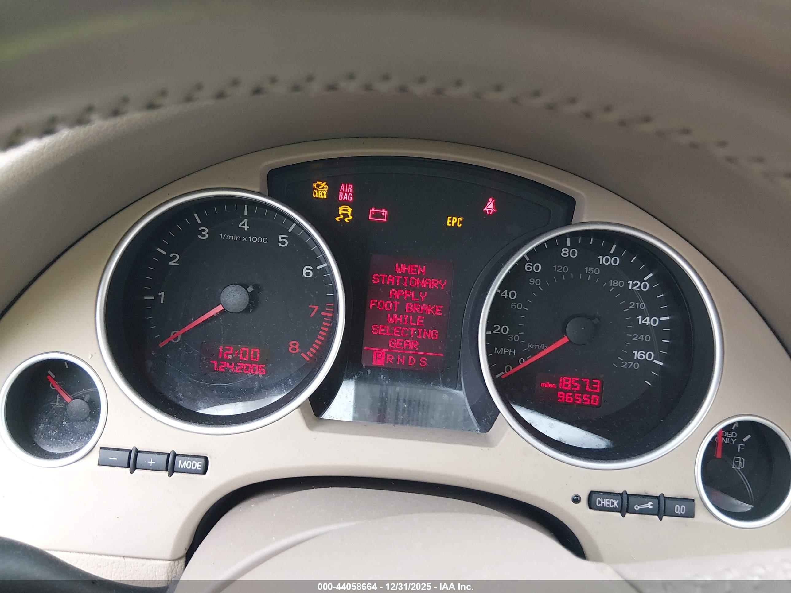 AUDI A4 image 7