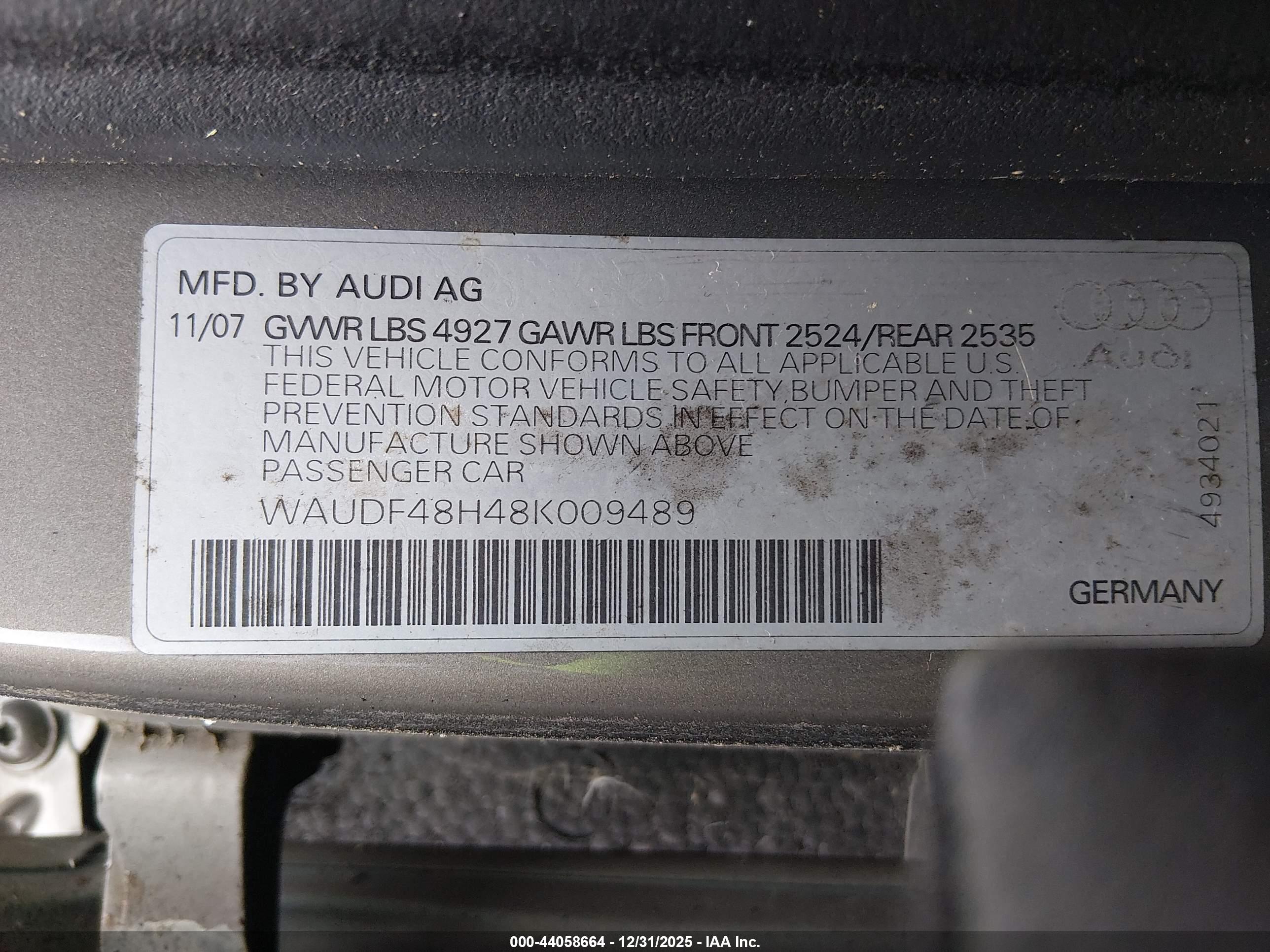 AUDI A4 image 9