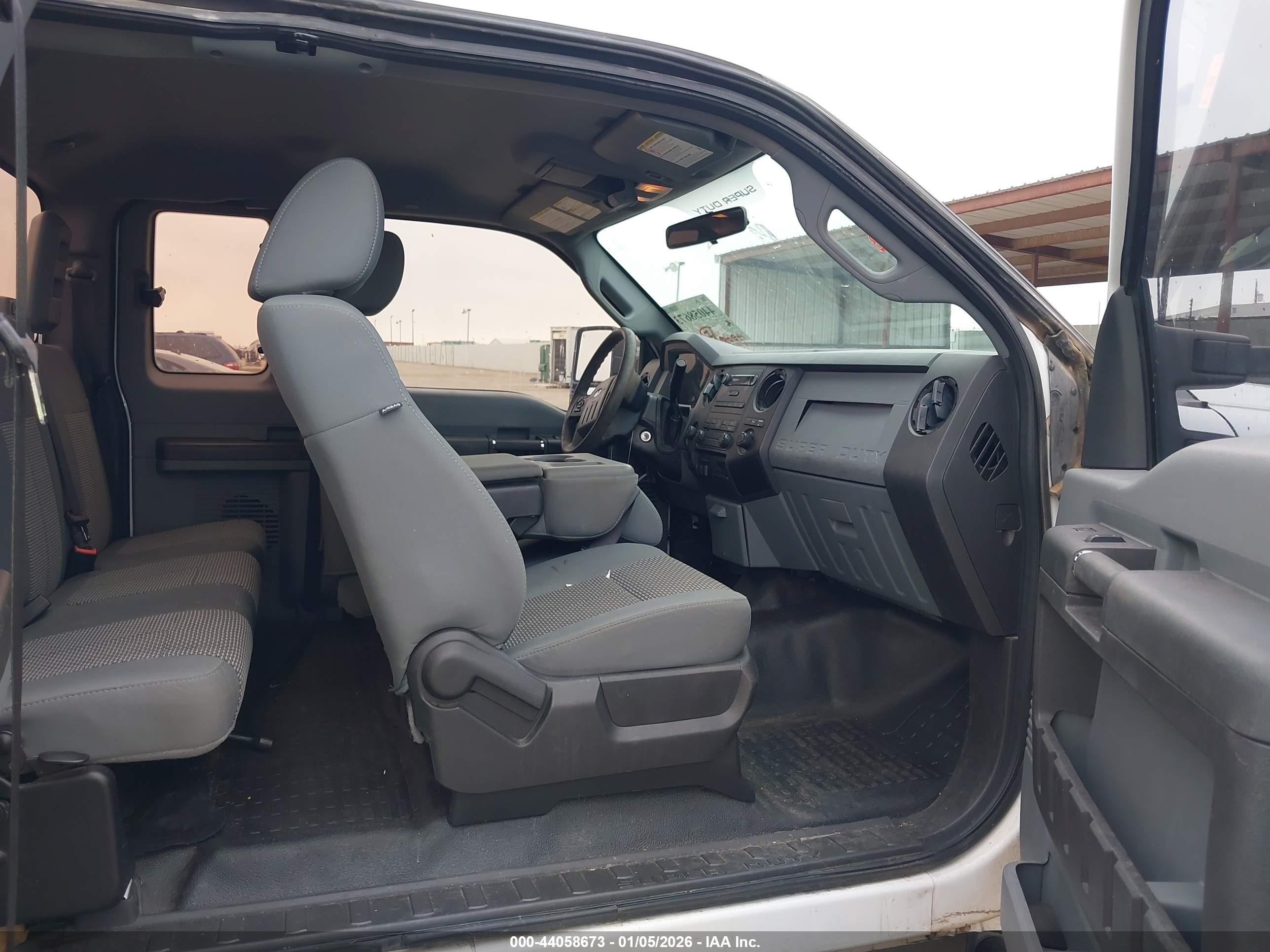 FORD F-250 image 5