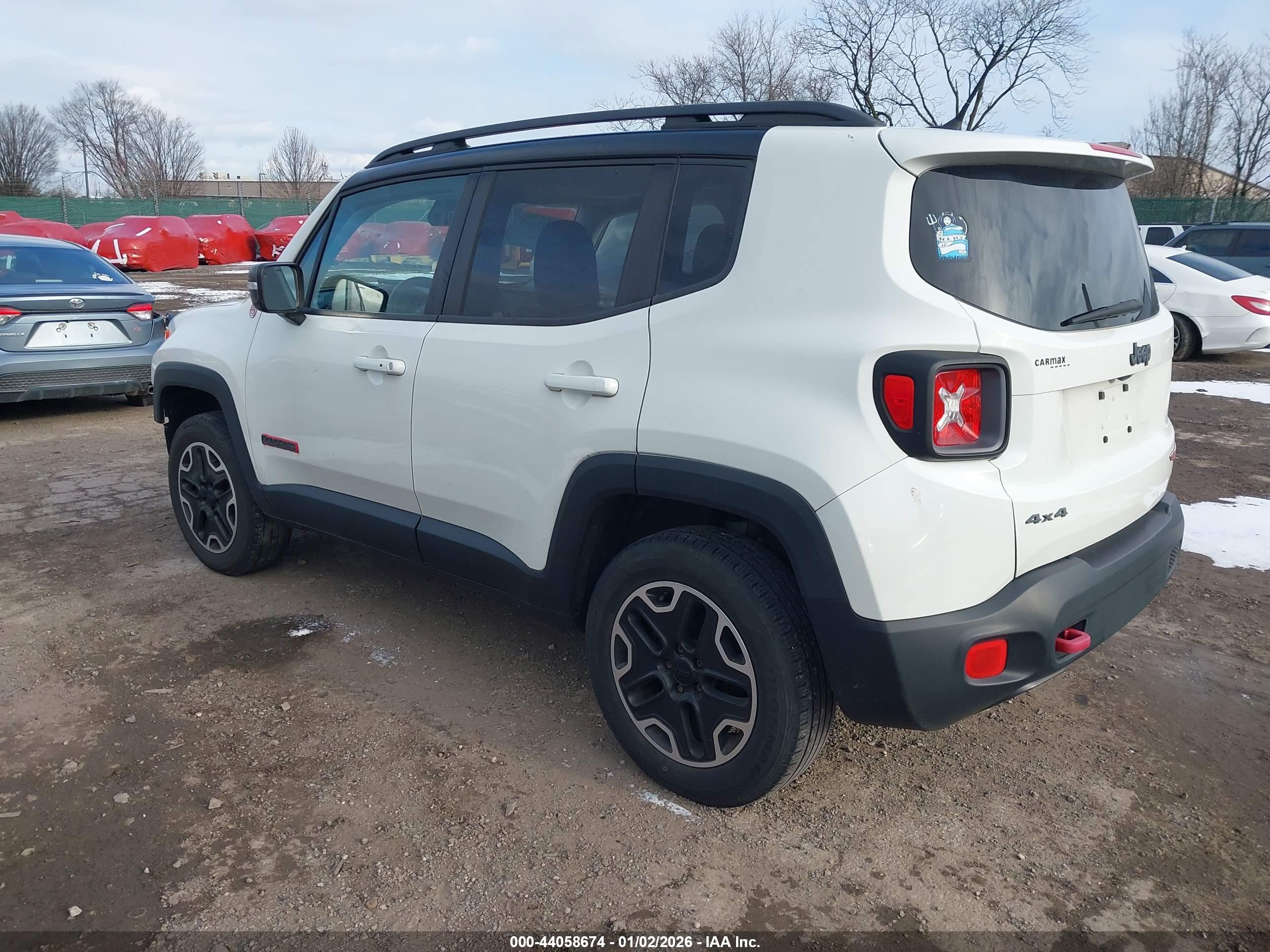JEEP RENEGADE image 3