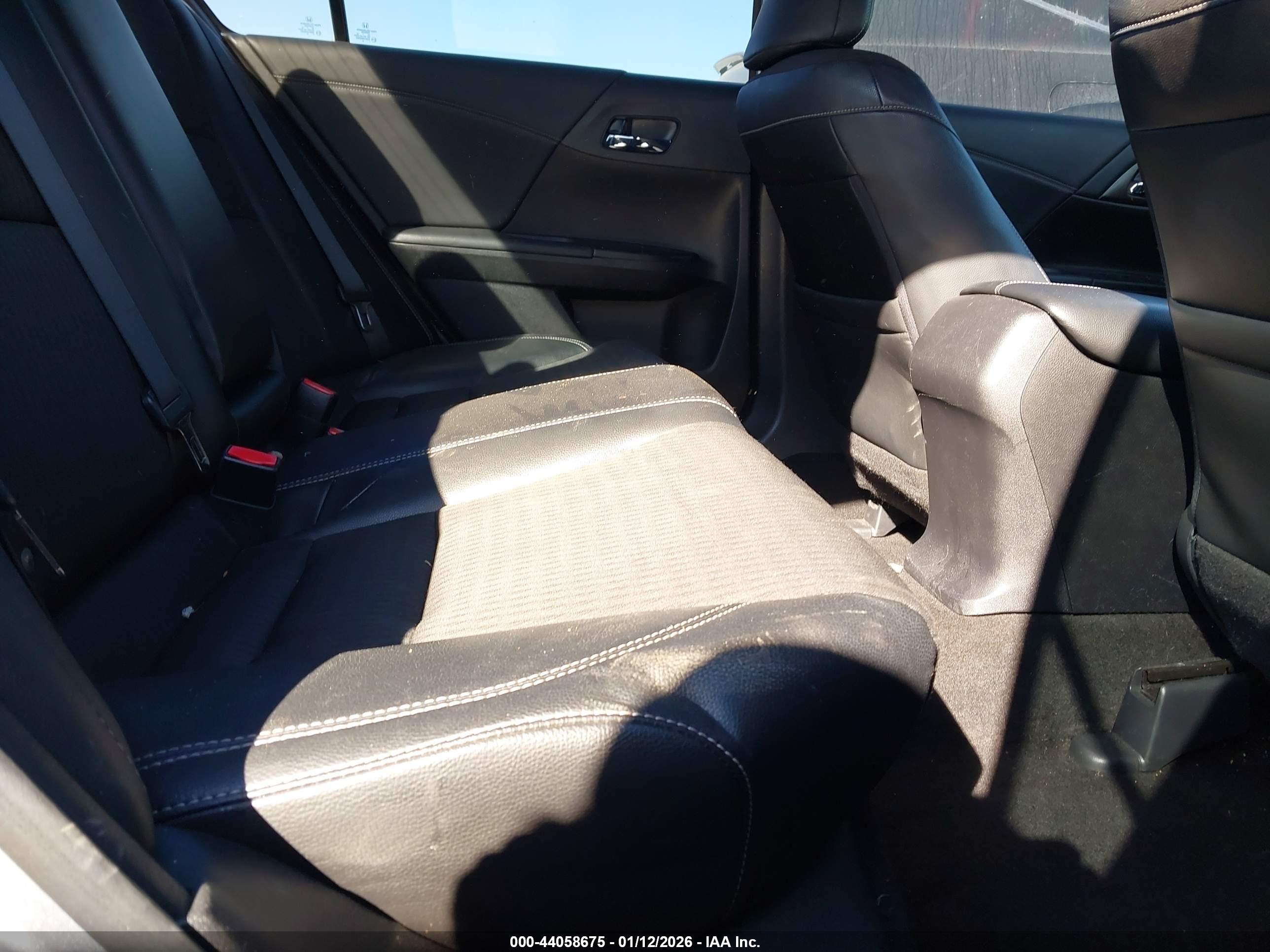 HONDA ACCORD image 8