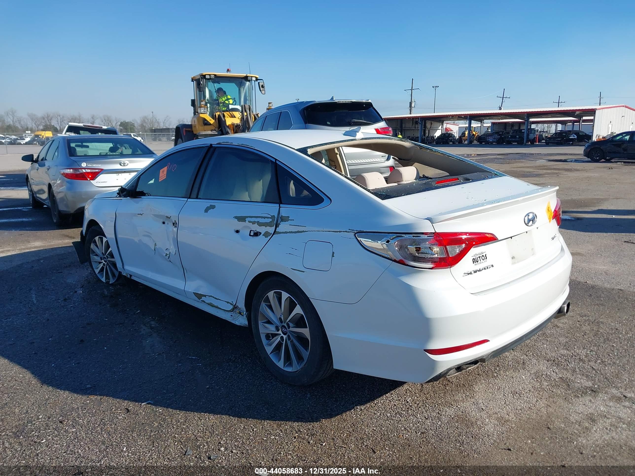 HYUNDAI SONATA image 3