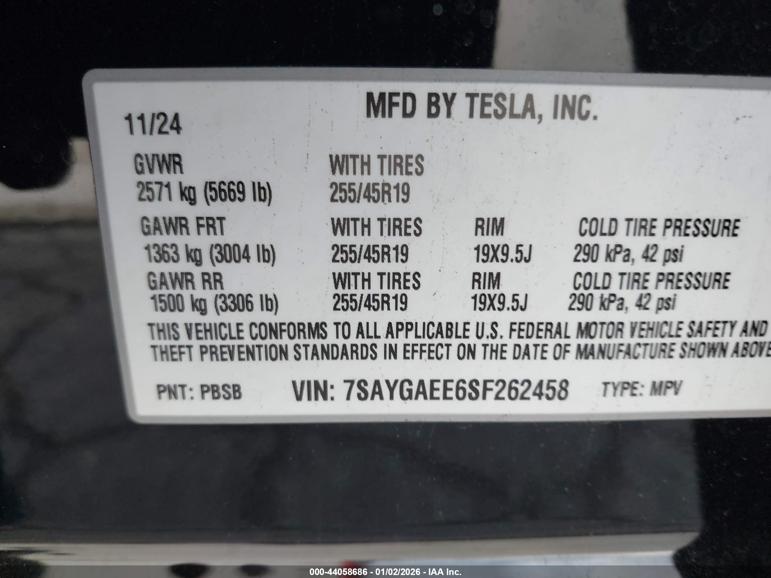 TESLA MODEL image 9
