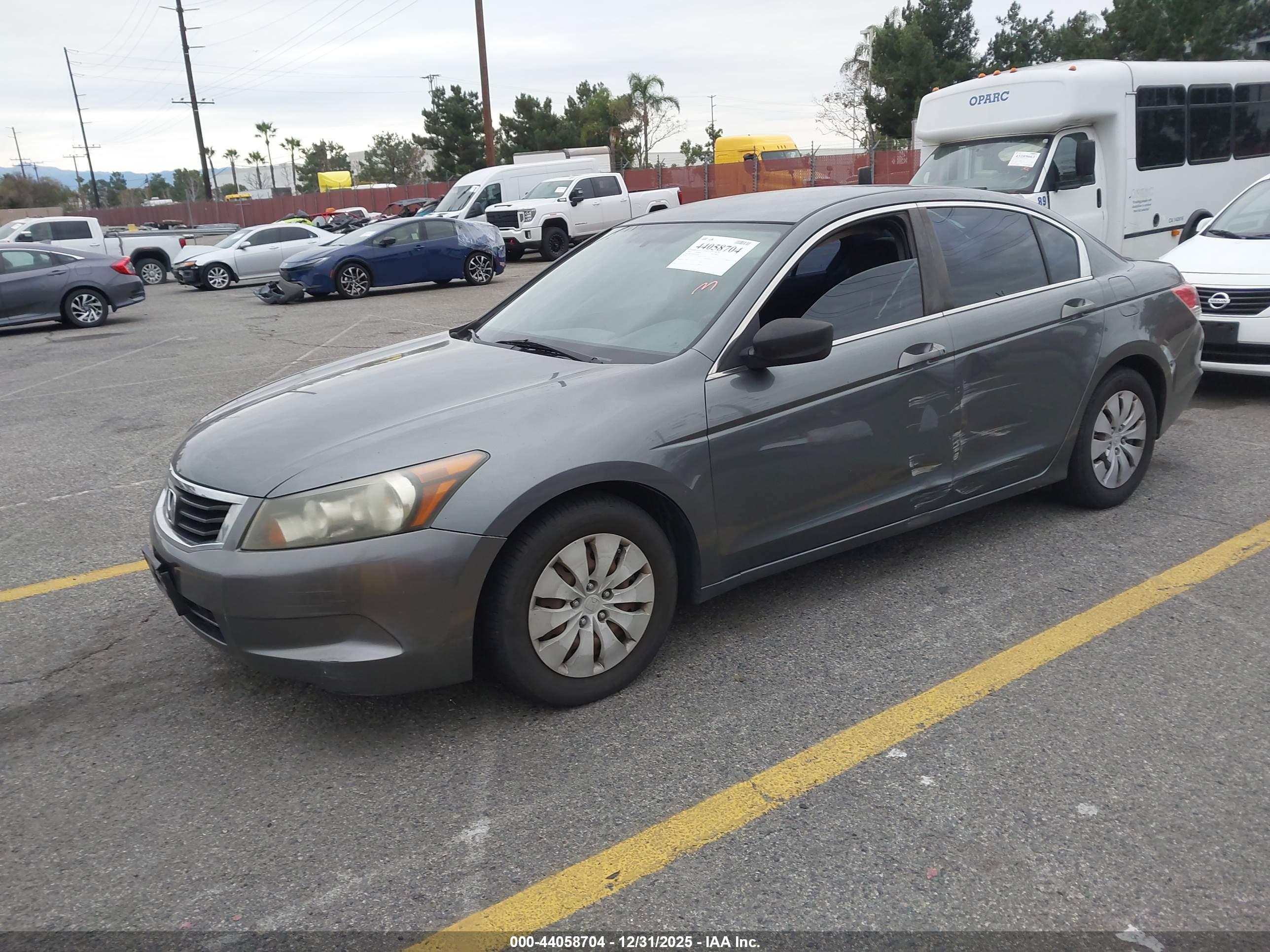 HONDA ACCORD image 2