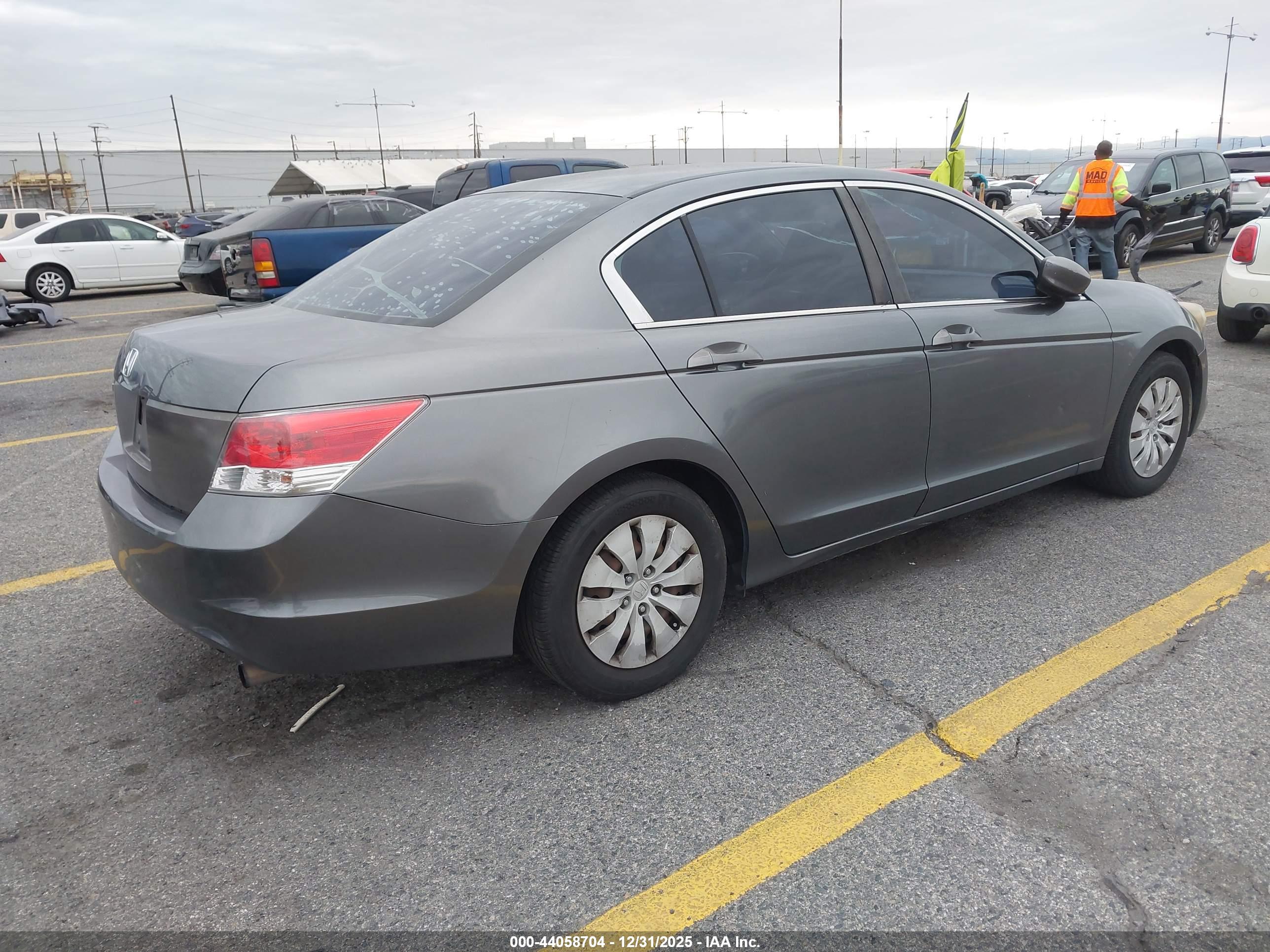 HONDA ACCORD image 4
