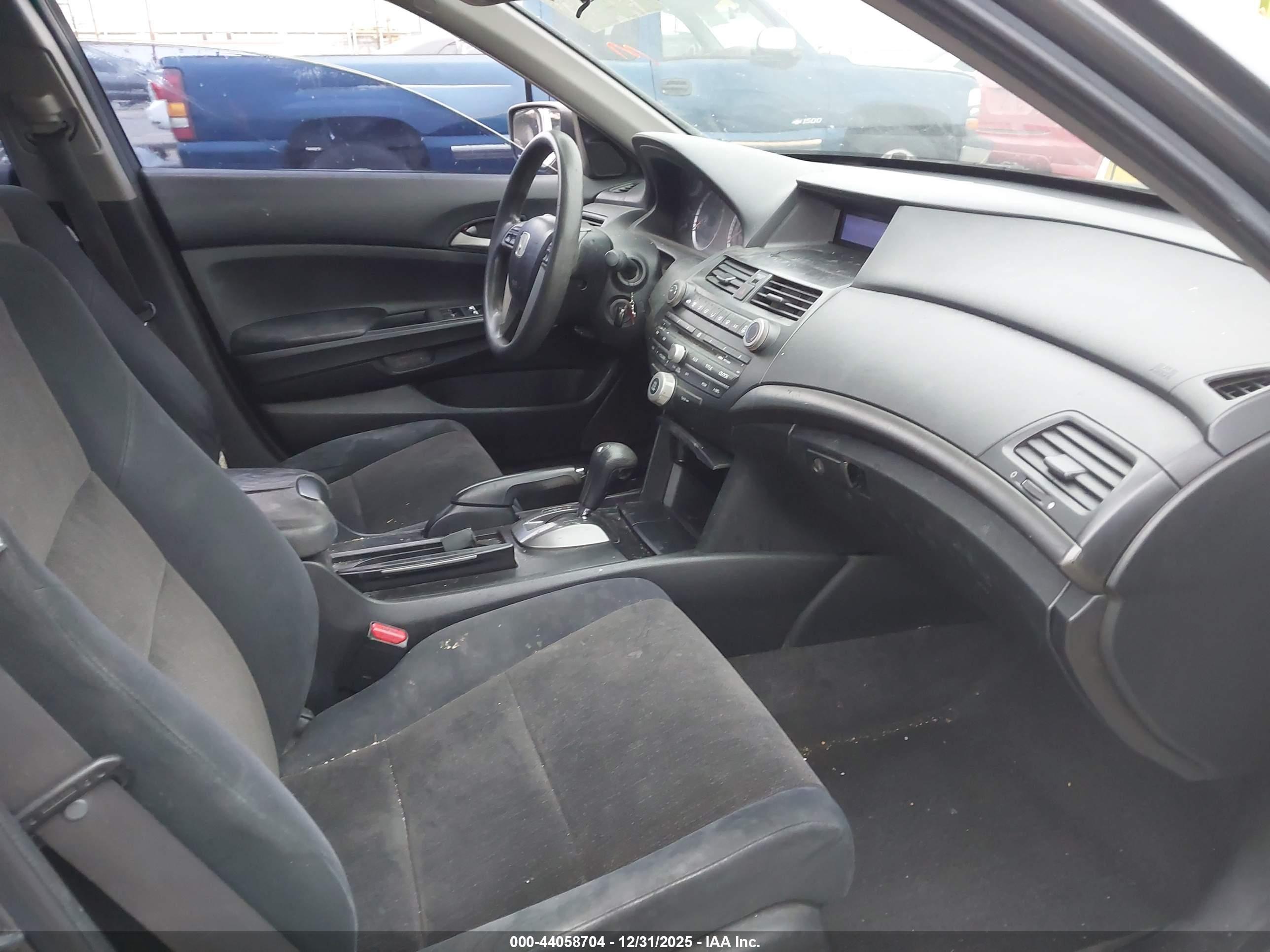 HONDA ACCORD image 5