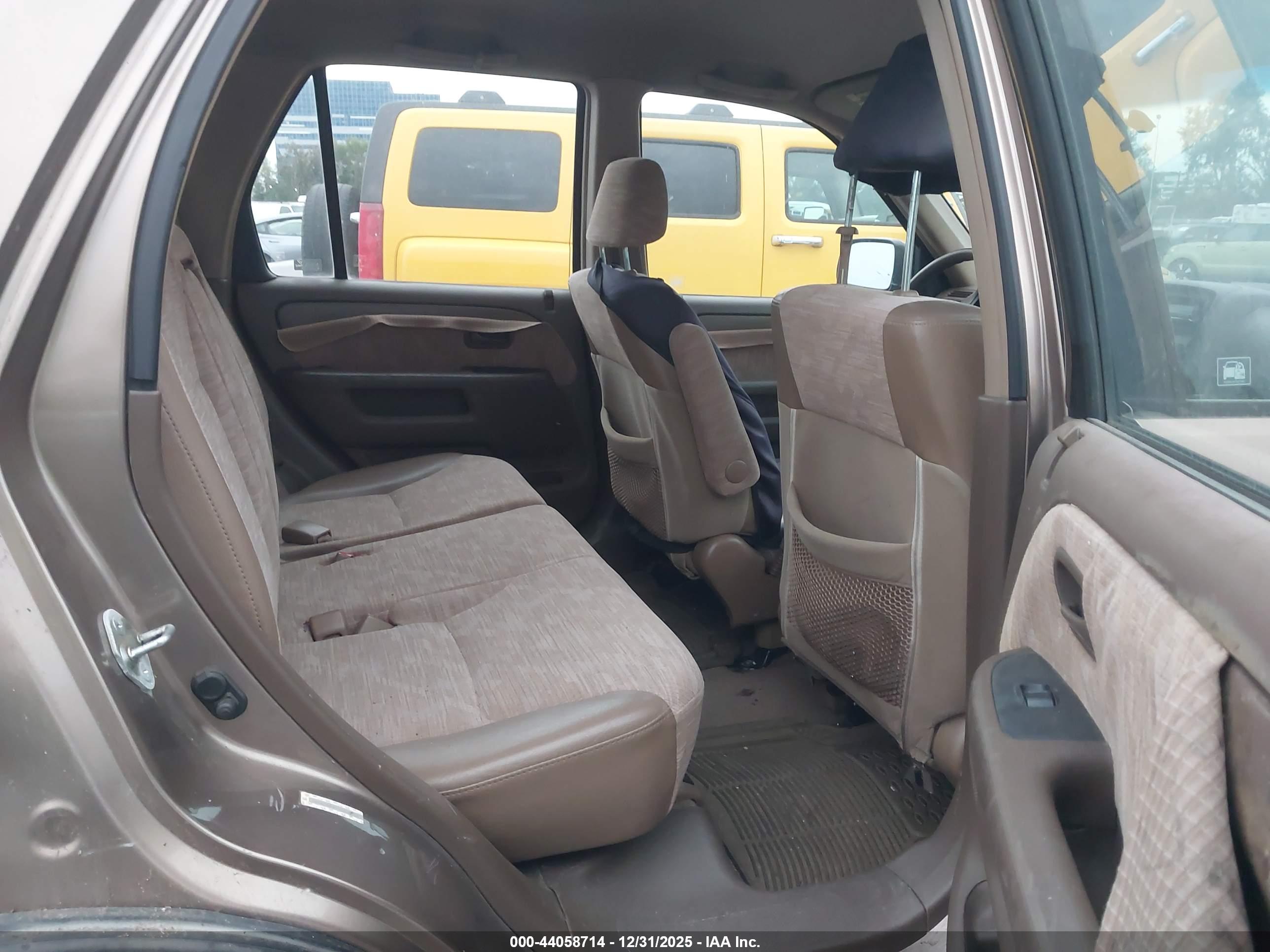 HONDA CR-V image 8
