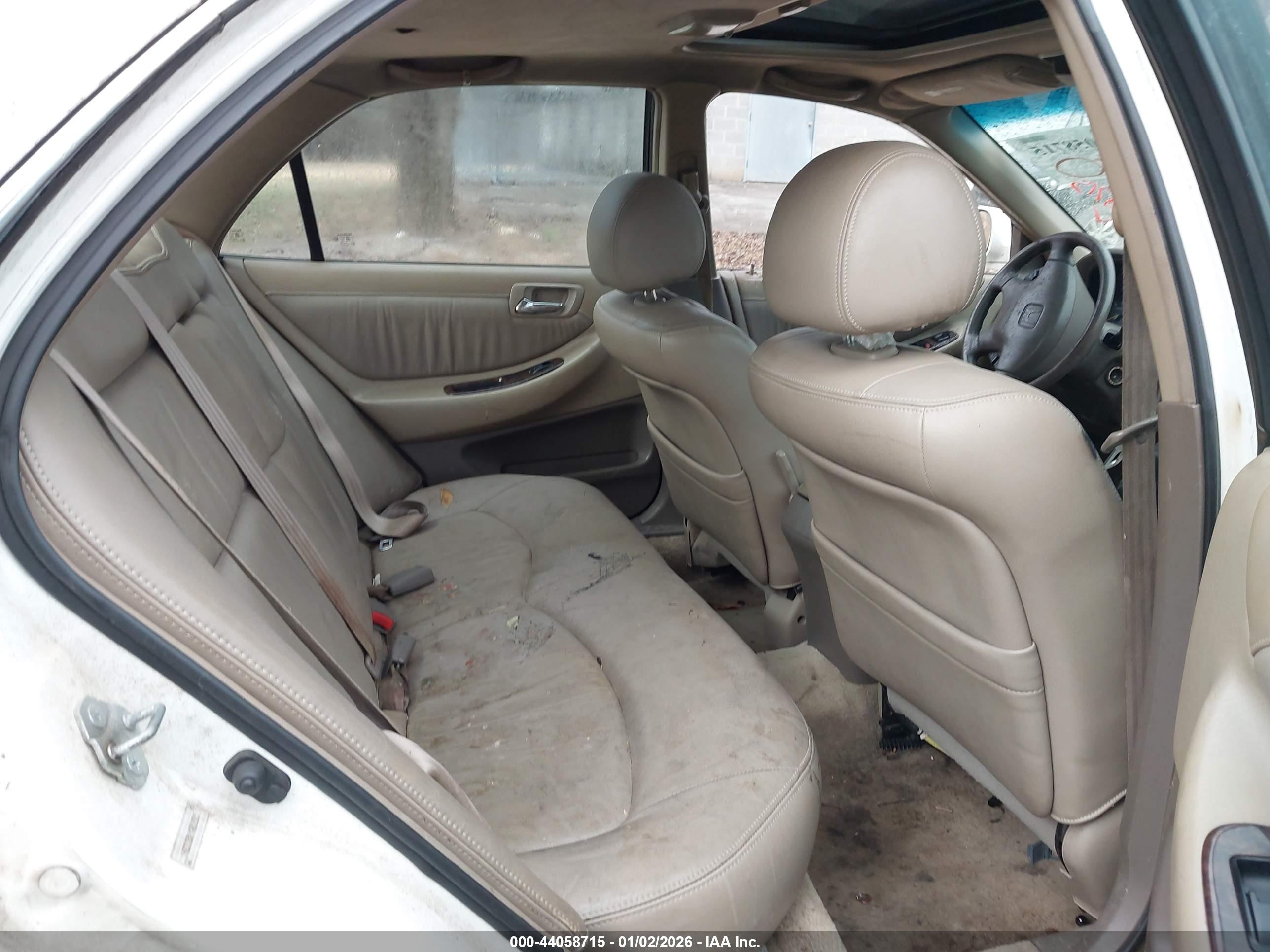 HONDA ACCORD image 8