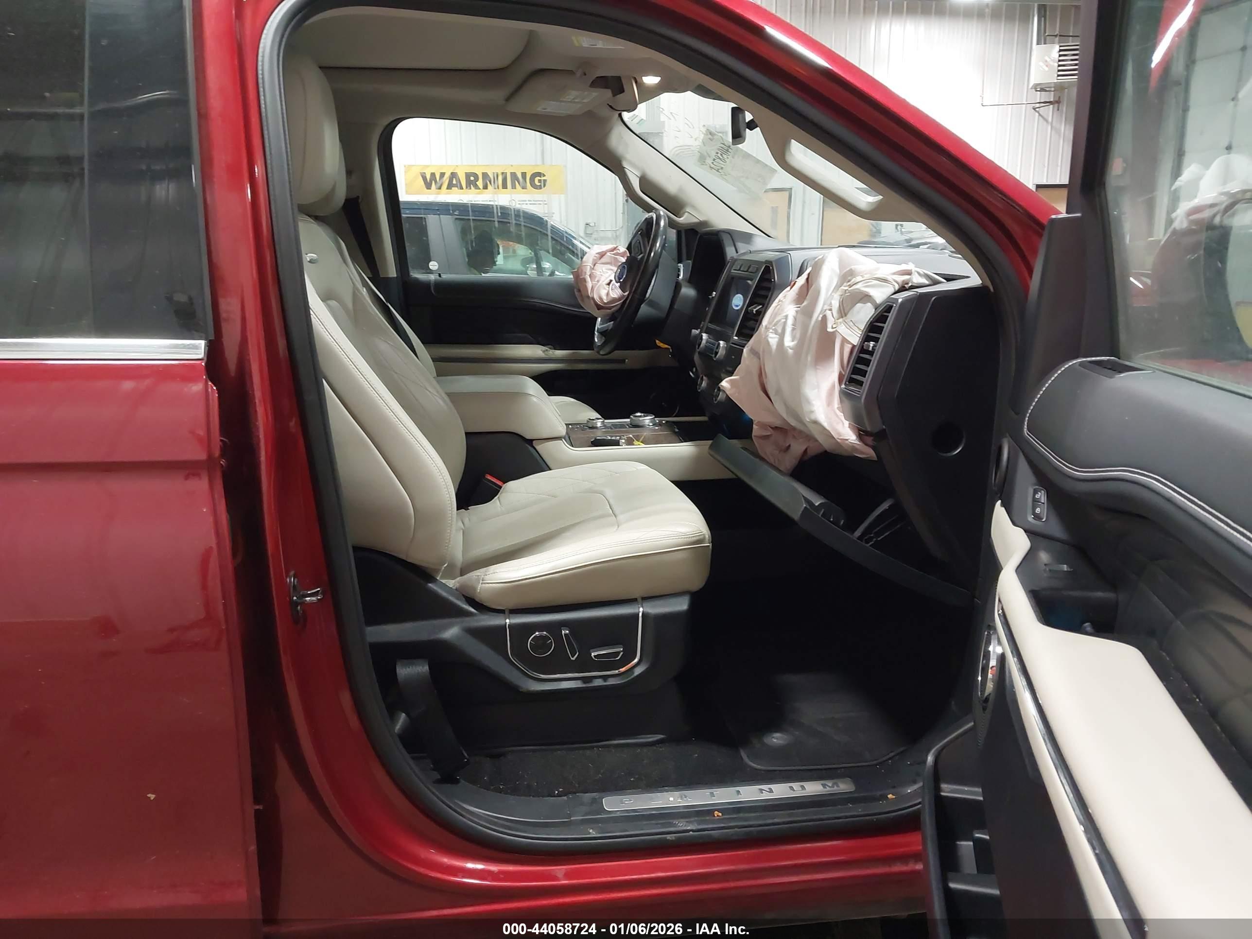 FORD EXPEDITION image 5