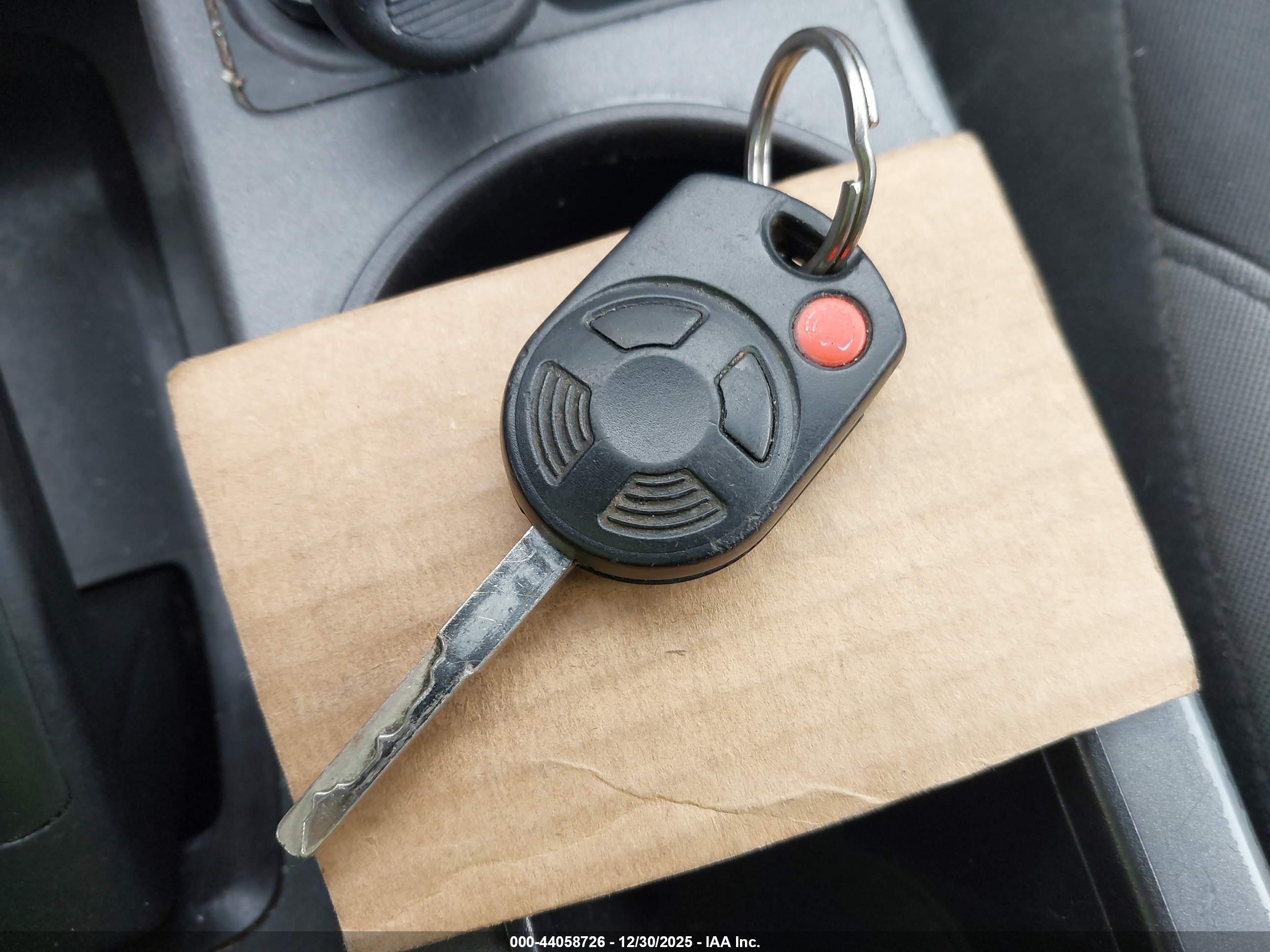 FORD ESCAPE image 11