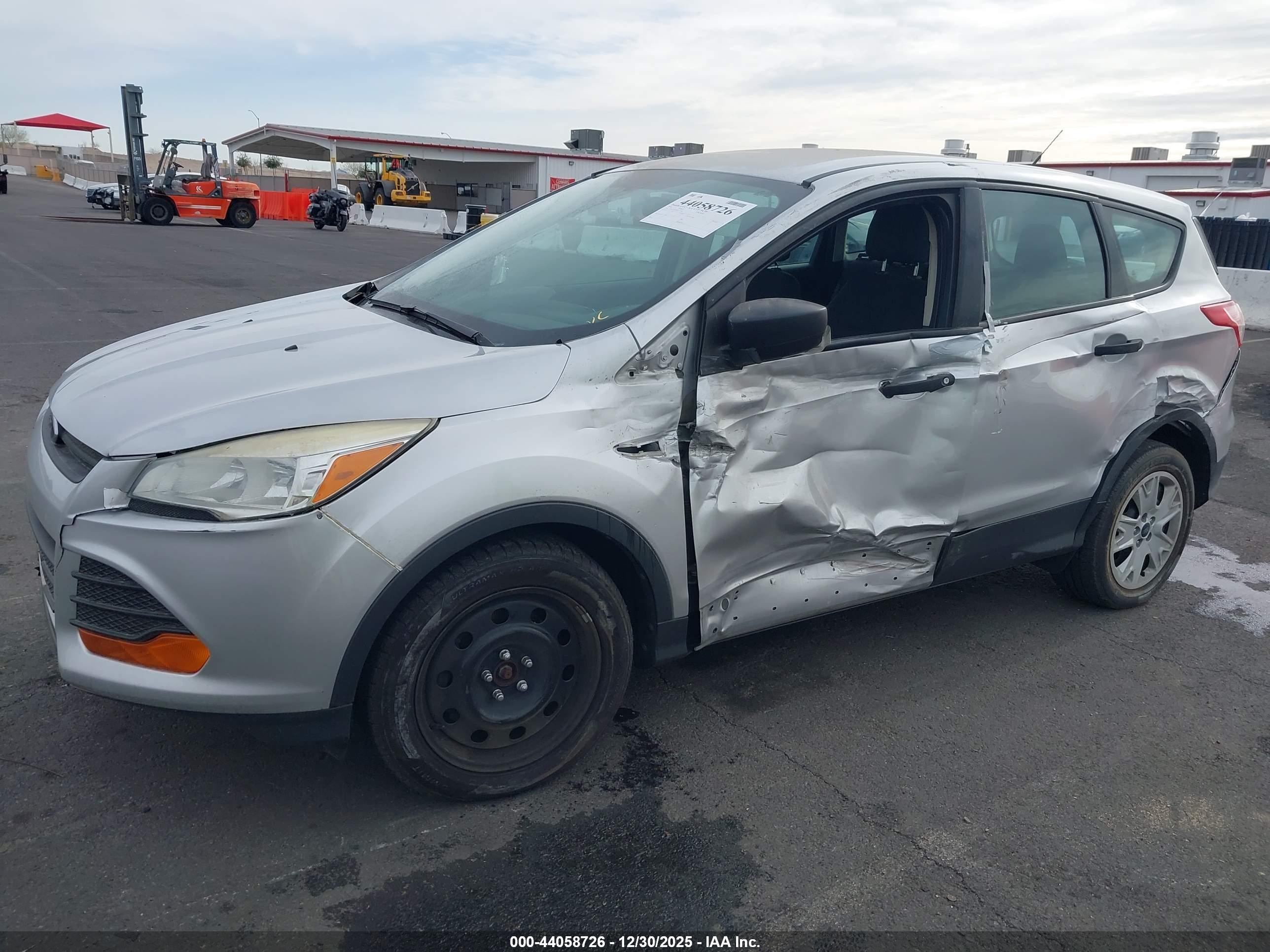 FORD ESCAPE image 6