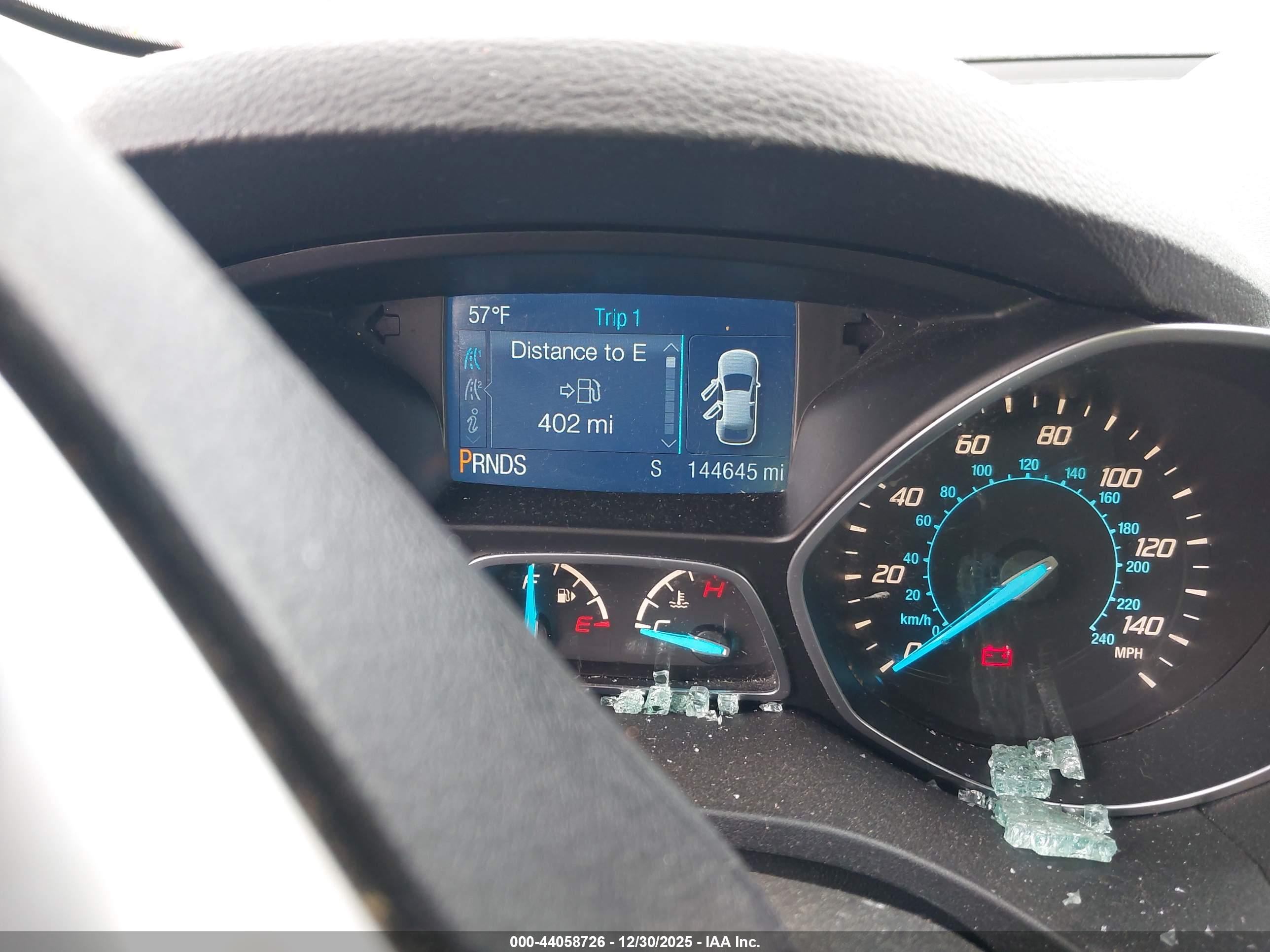 FORD ESCAPE image 7