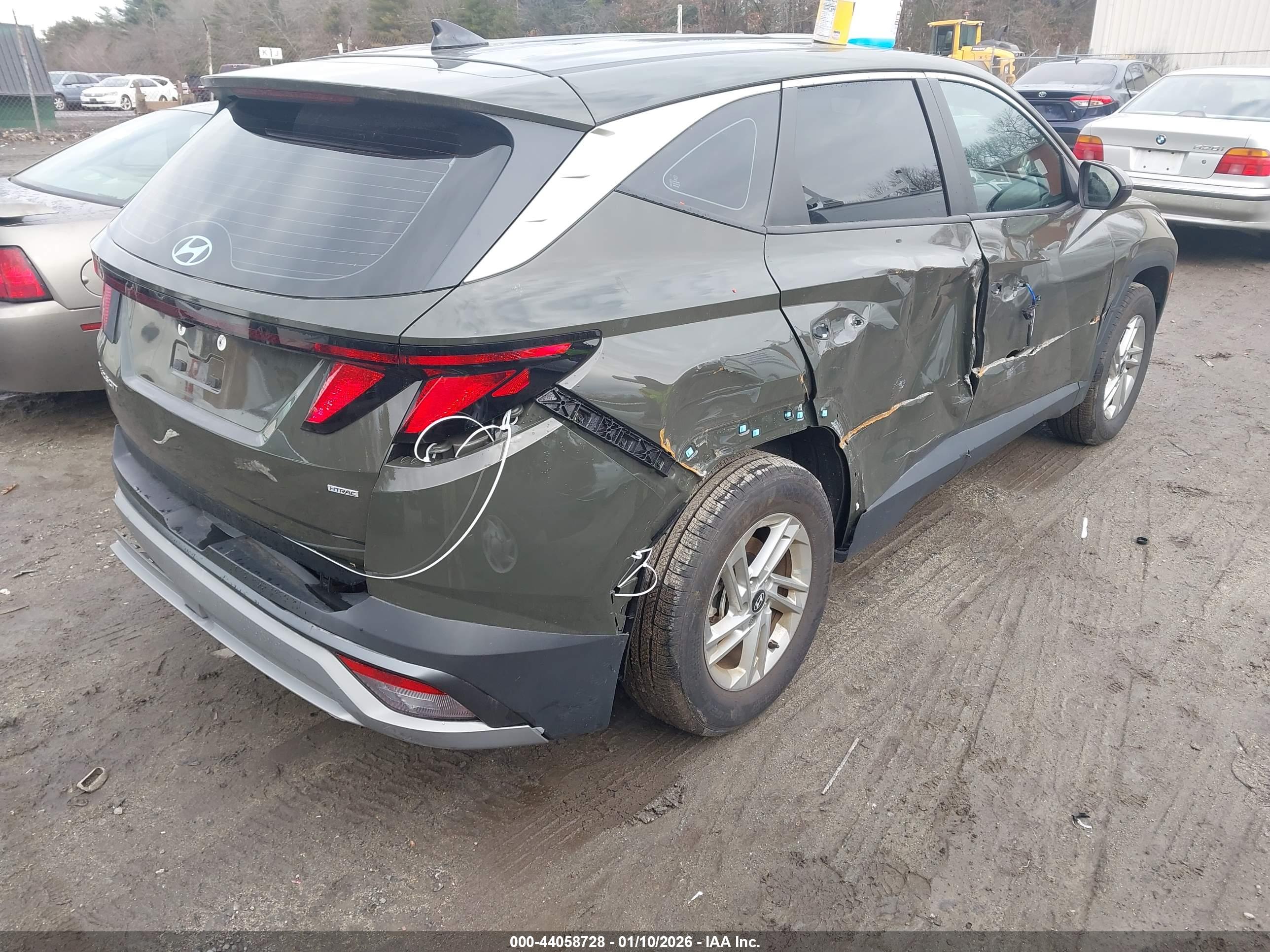 HYUNDAI TUCSON image 4