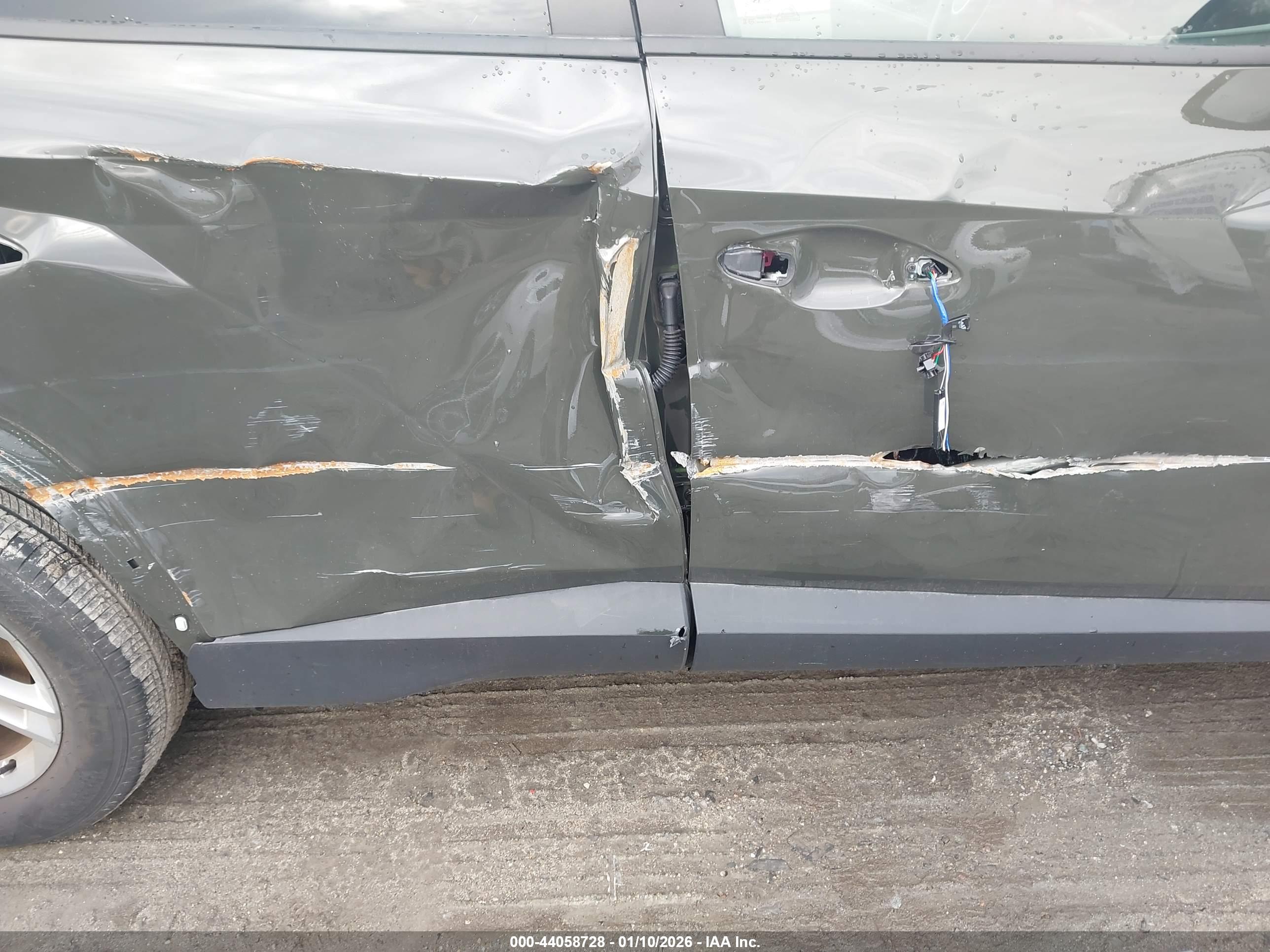 HYUNDAI TUCSON image 6