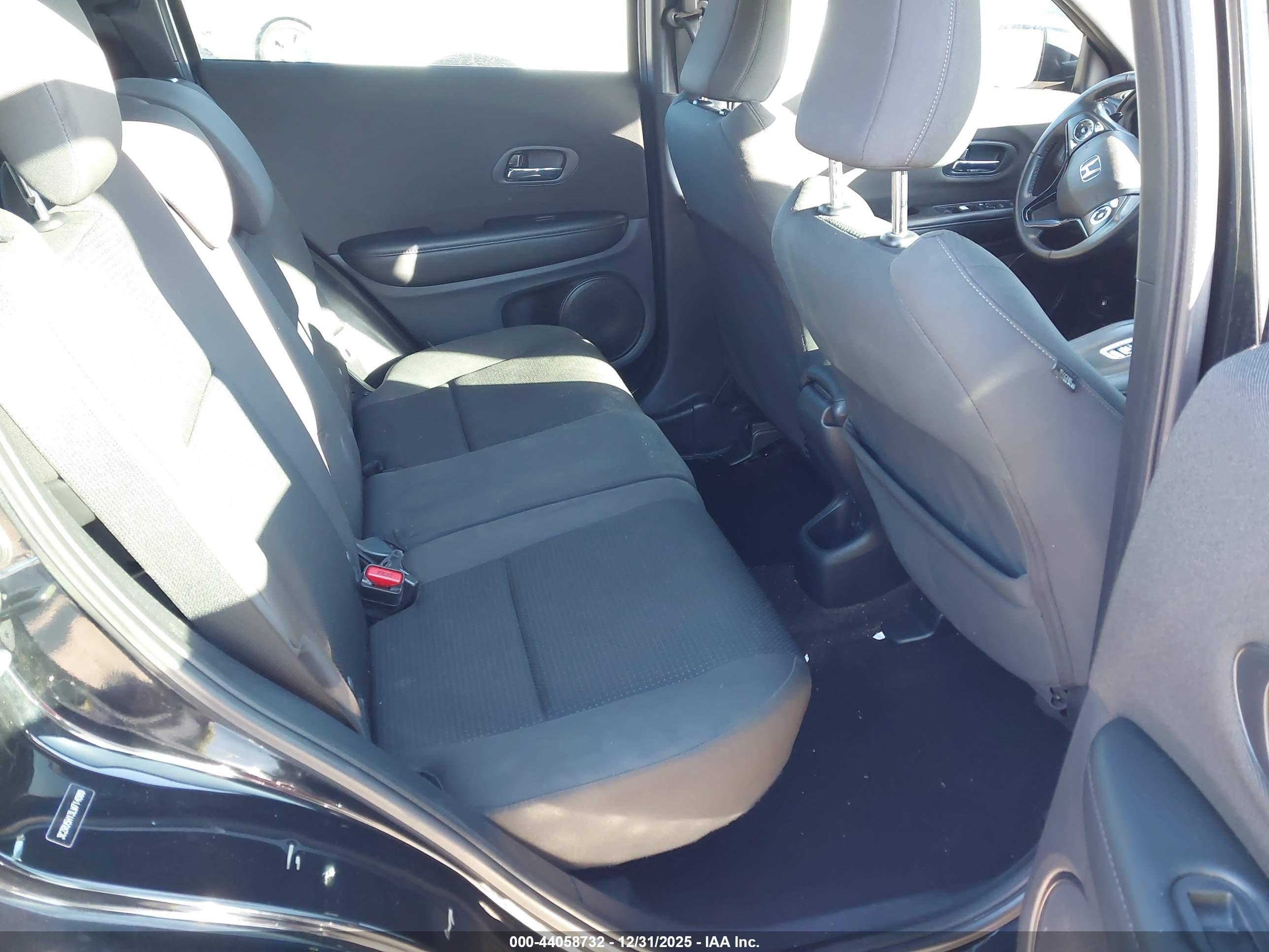 HONDA HR-V image 8