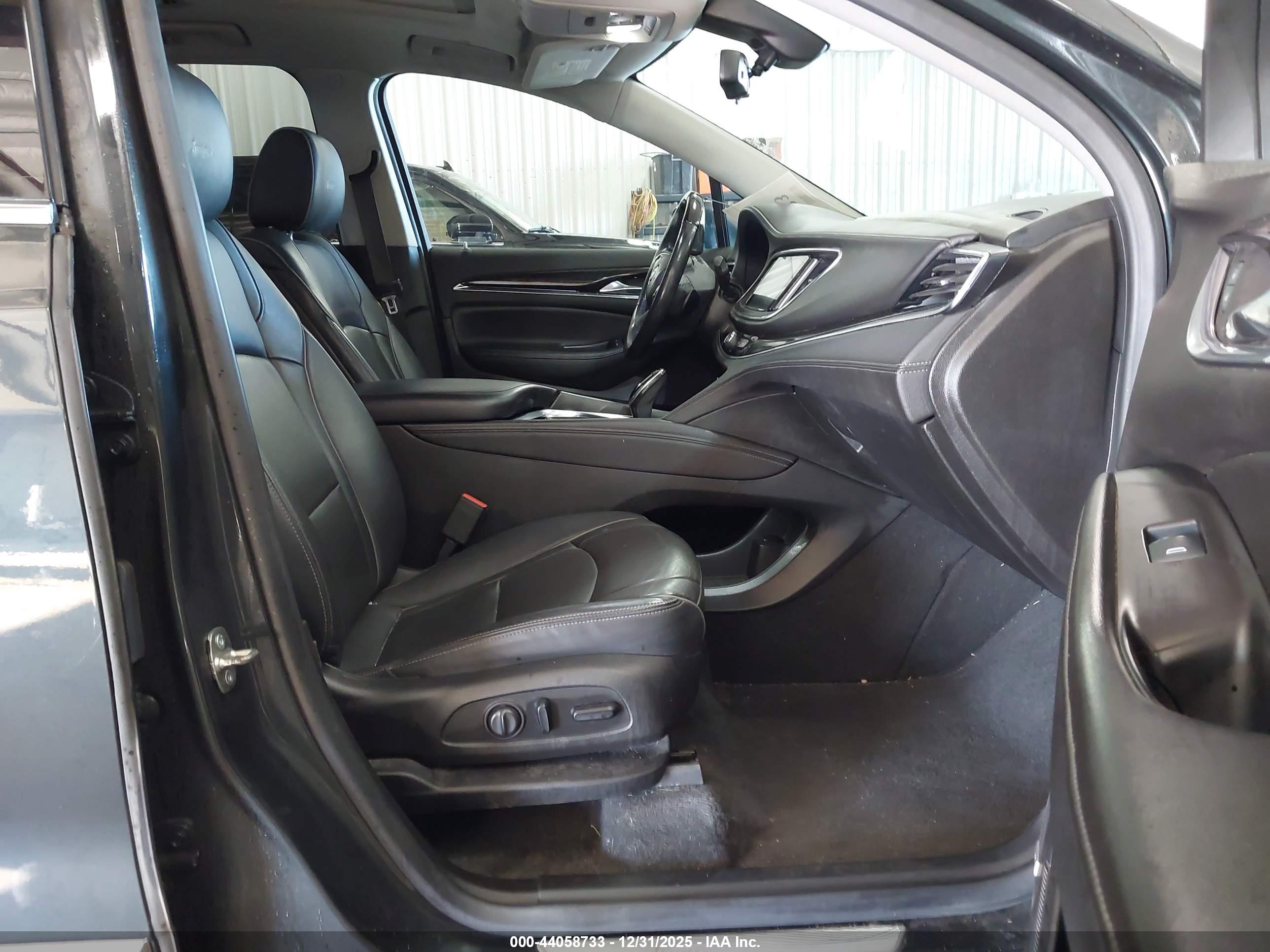 BUICK ENCLAVE image 5