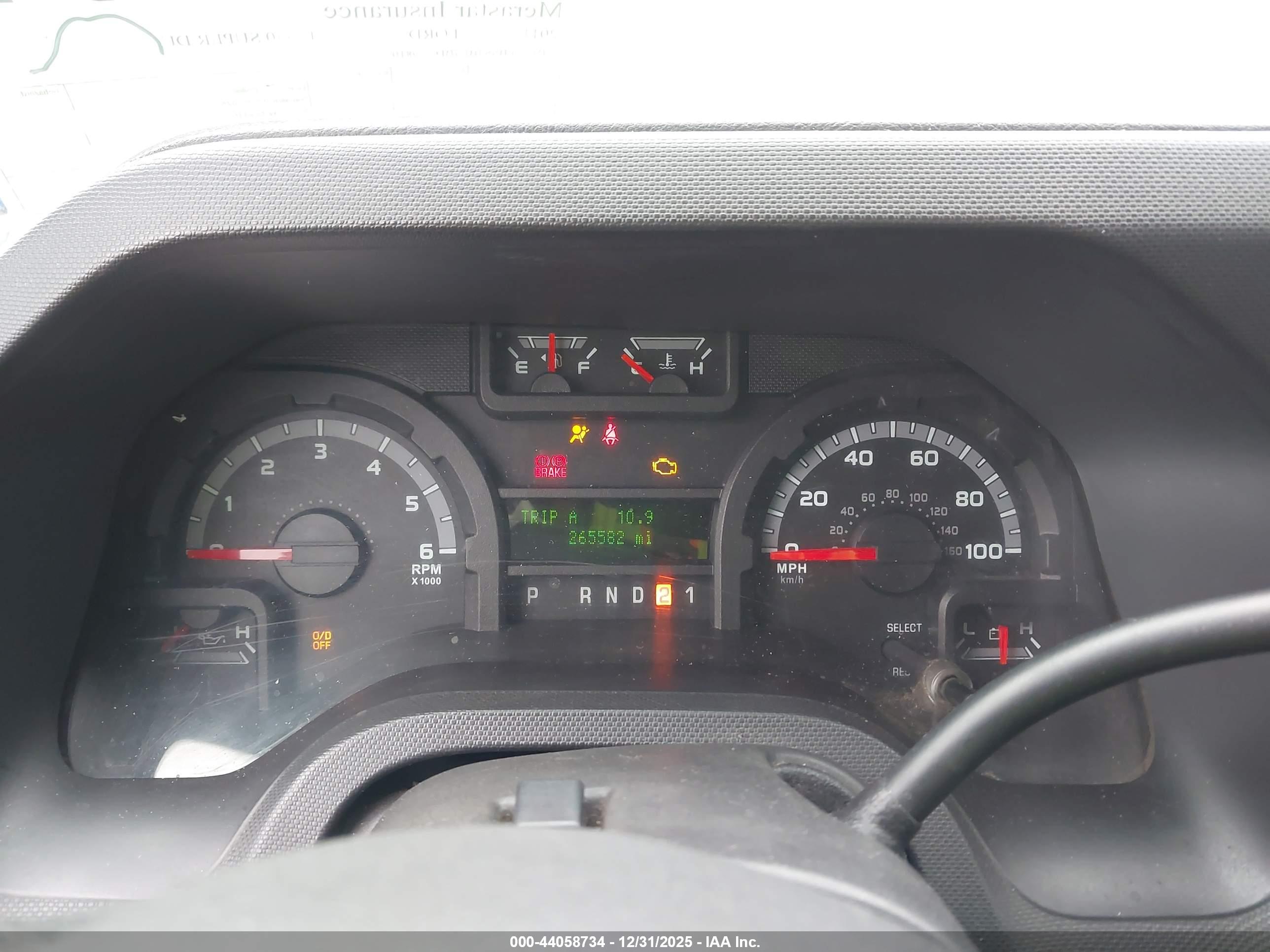 FORD E-350 image 7