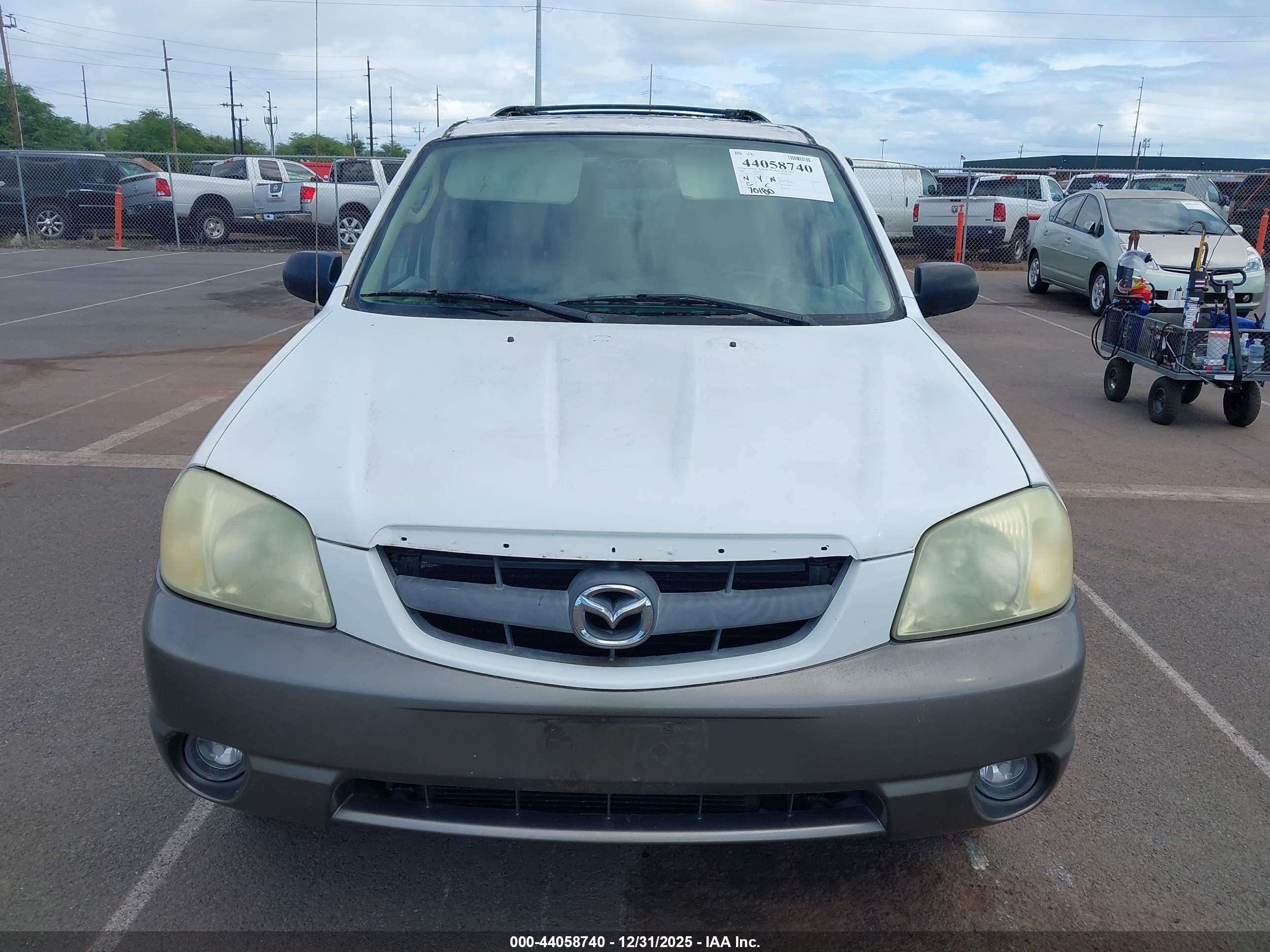 MAZDA TRIBUTE image 6