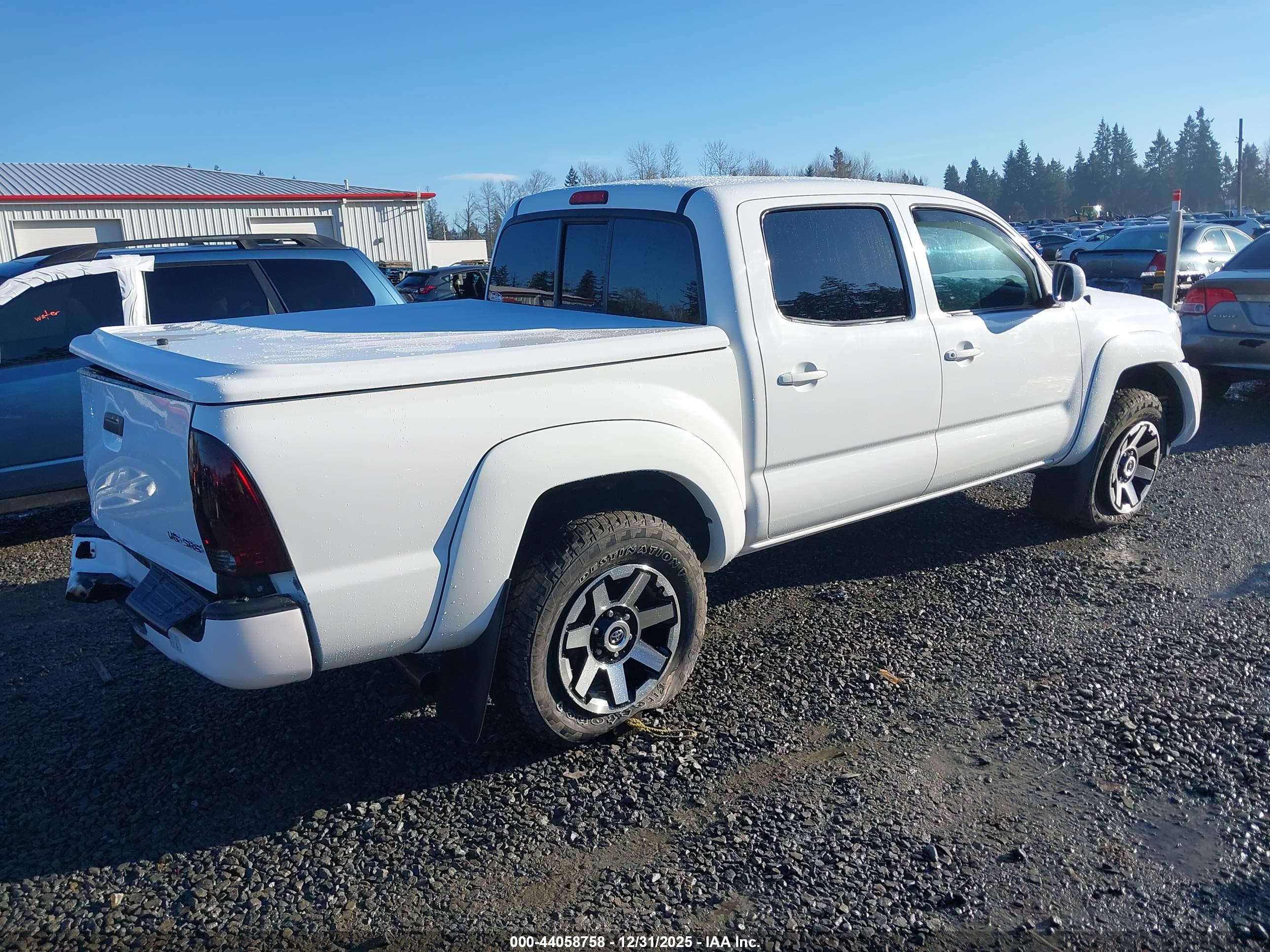 TOYOTA TACOMA image 4