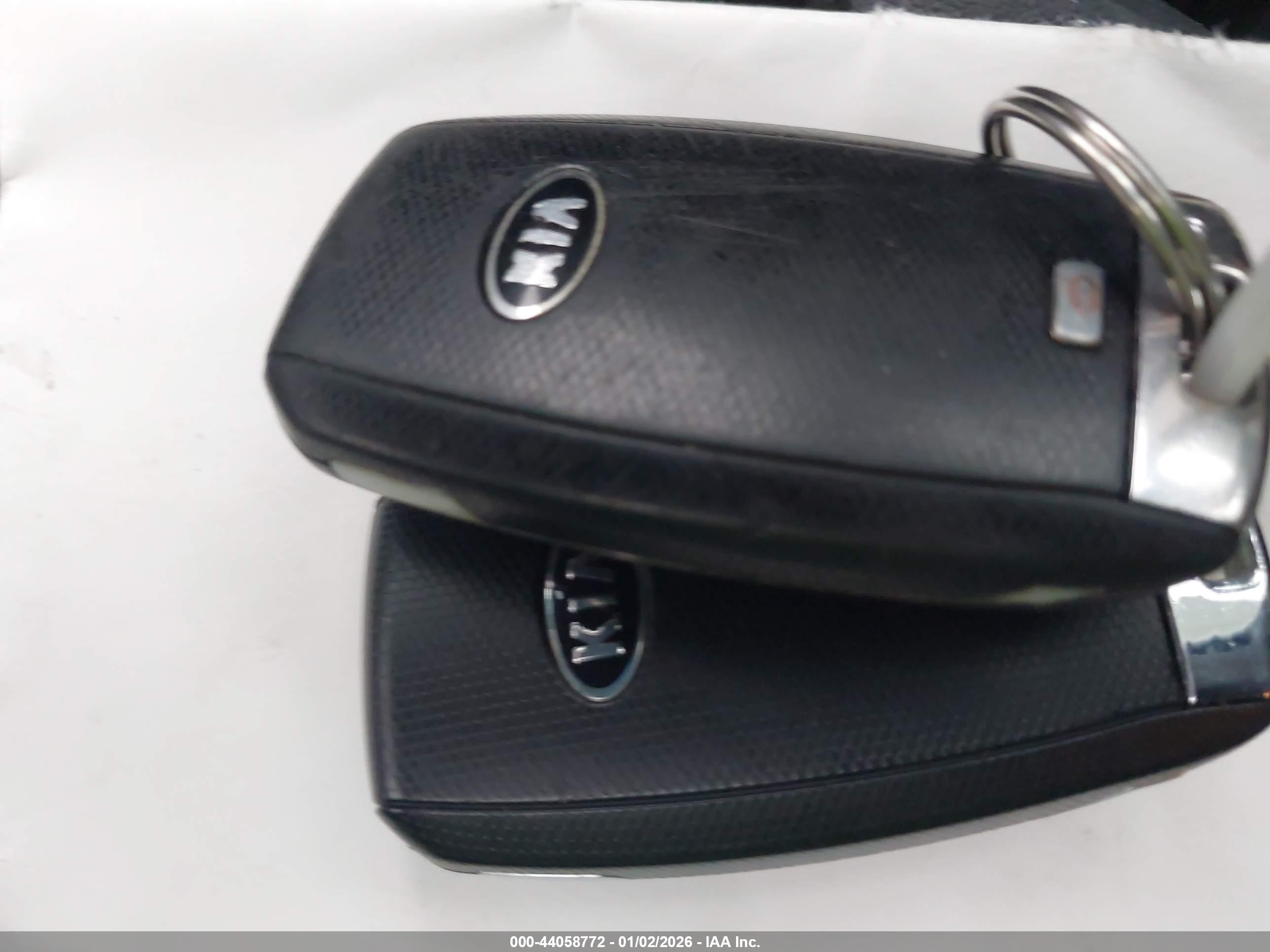 KIA OPTIMA image 11