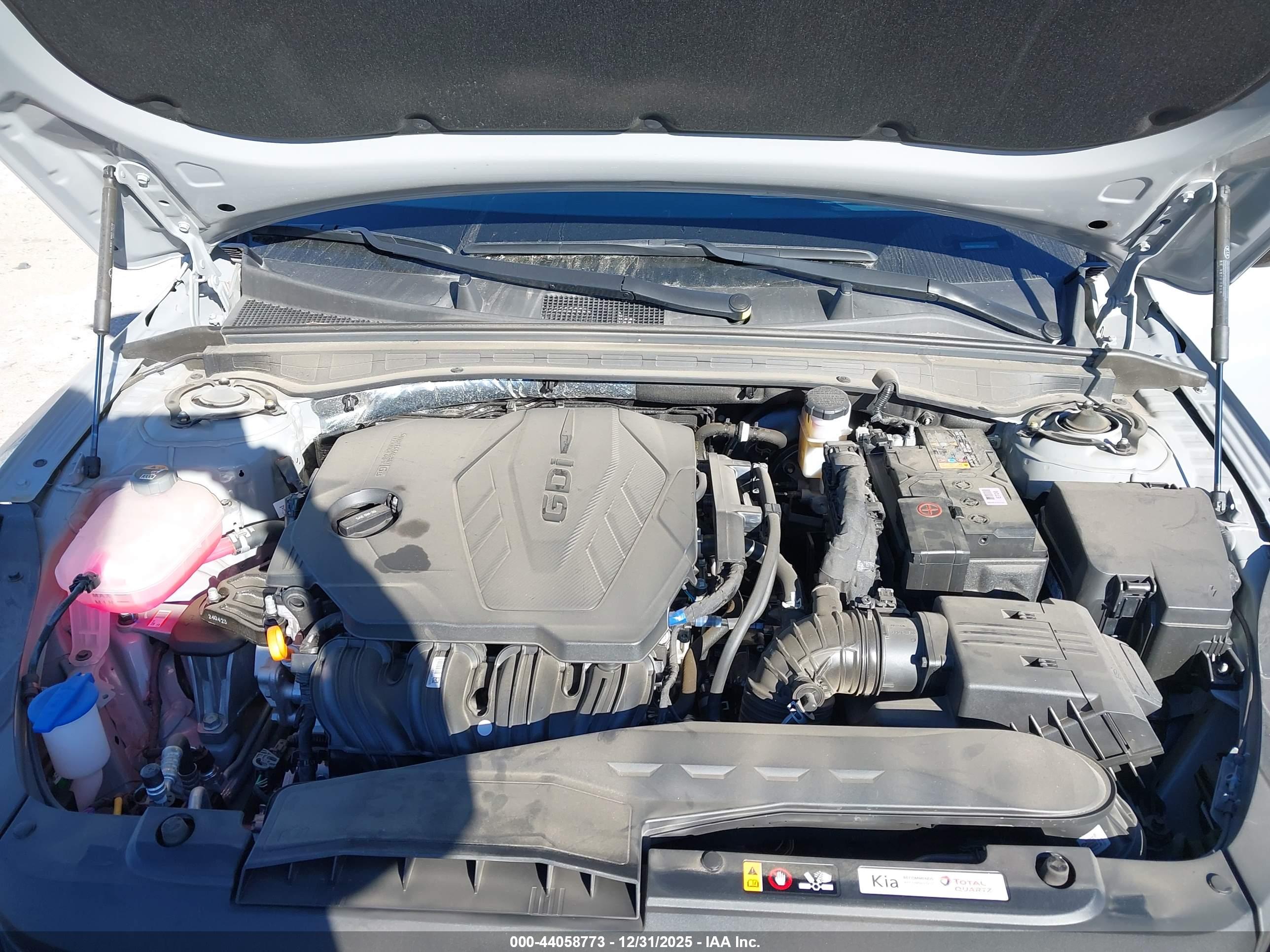 KIA K5 image 10