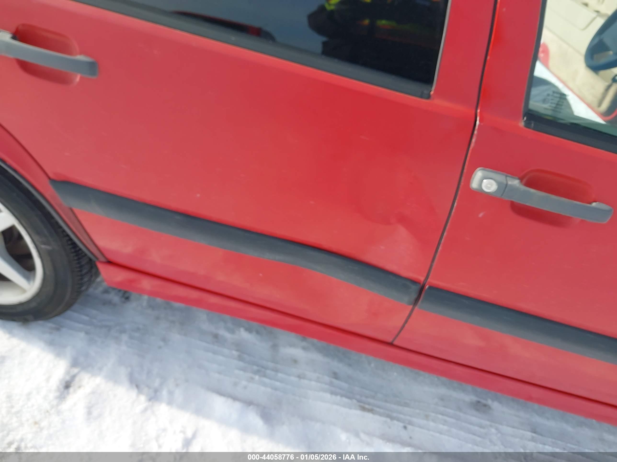 VOLVO 850 image 6