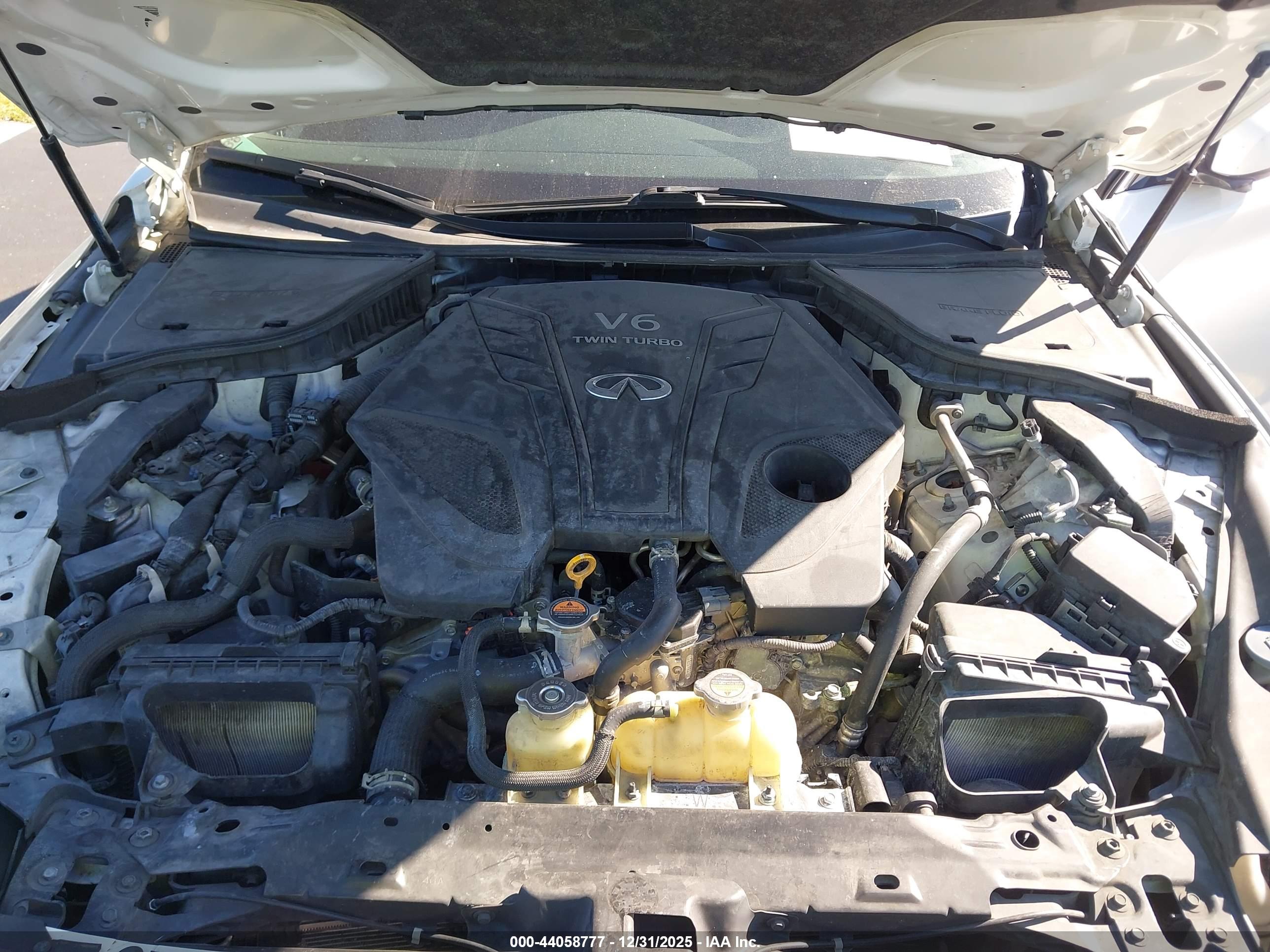 INFINITI Q50 image 10