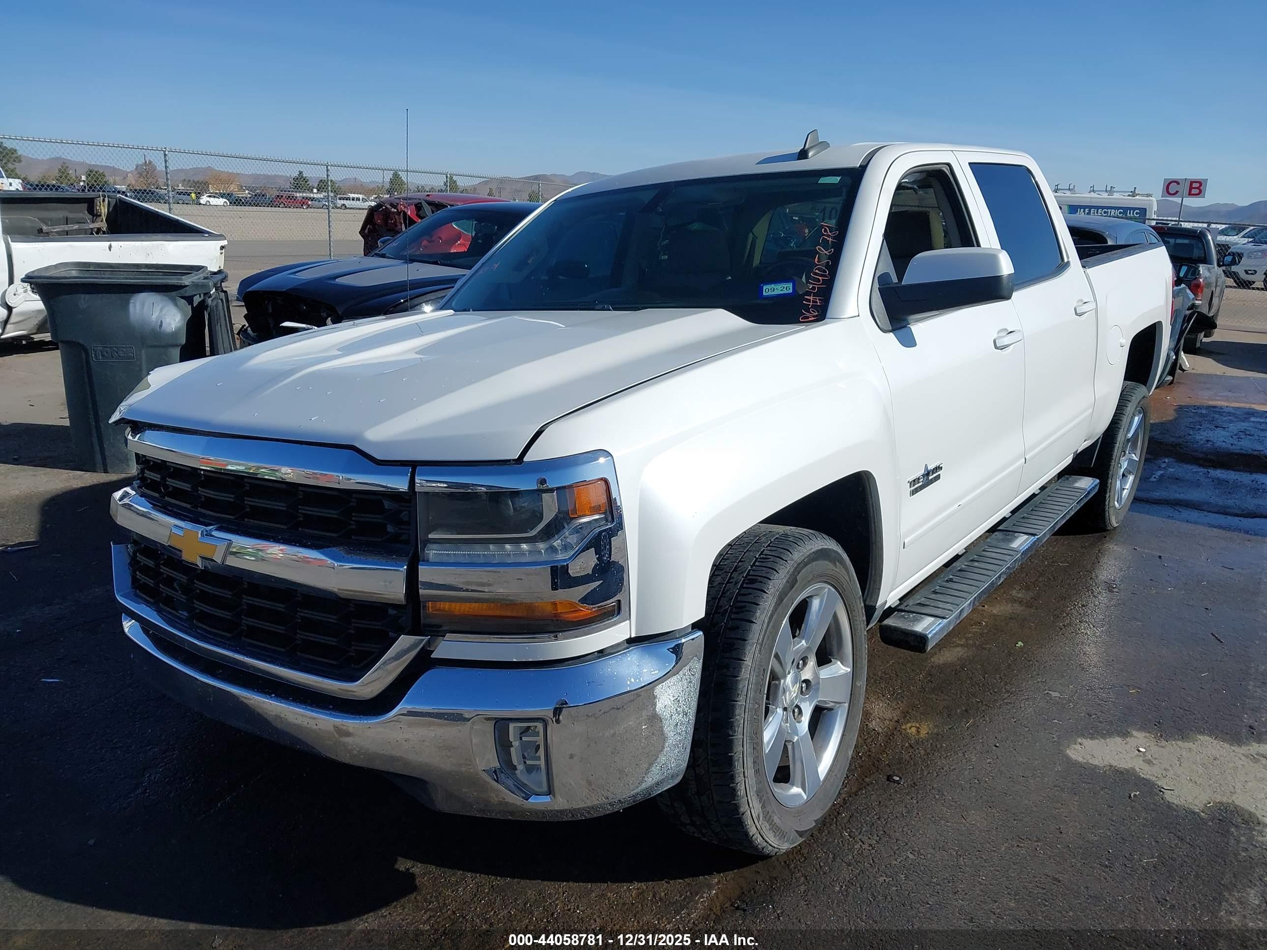 CHEVROLET SILVERADO image 2