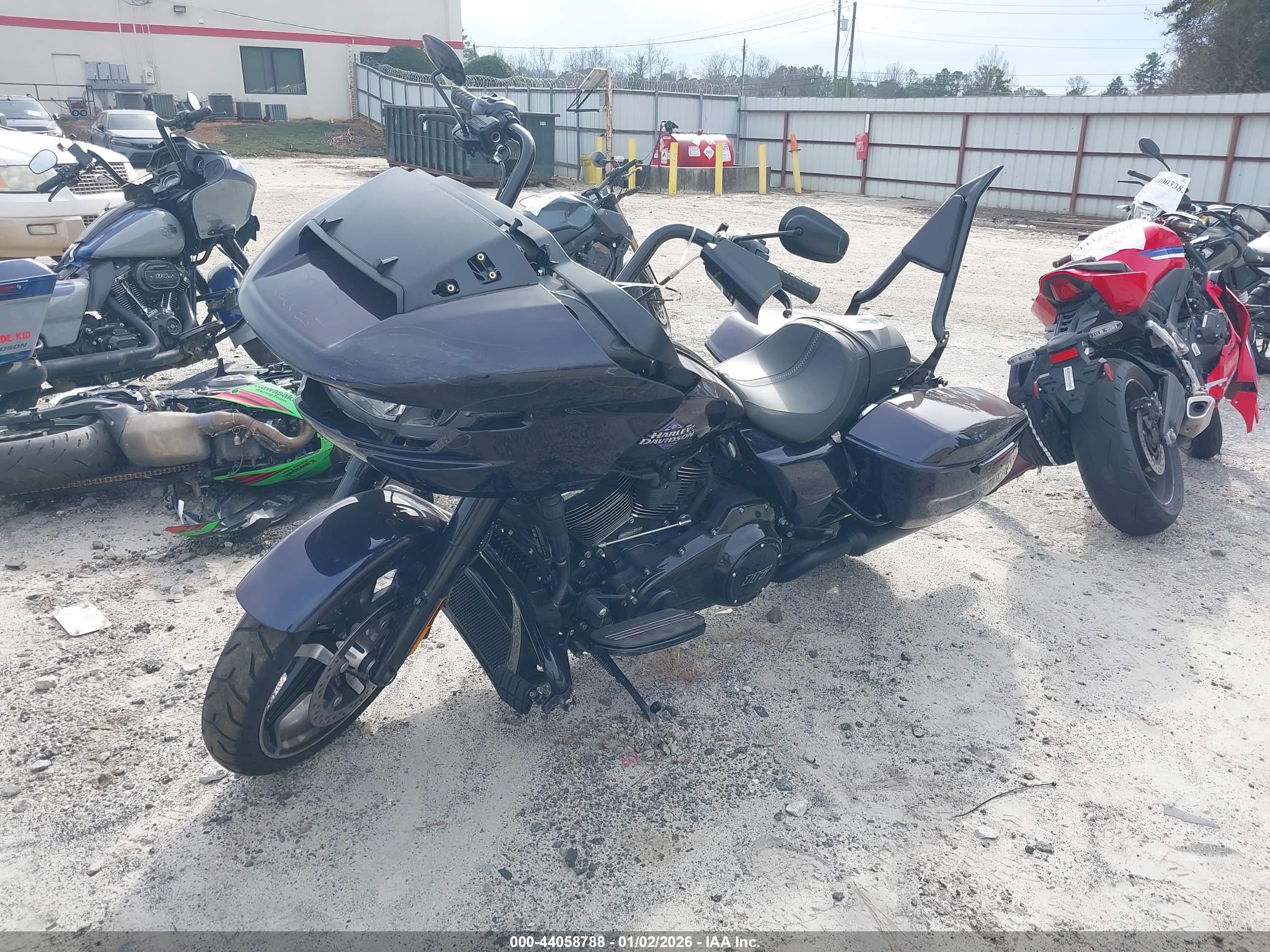 HARLEY-DAVIDSON FLTRX image 2
