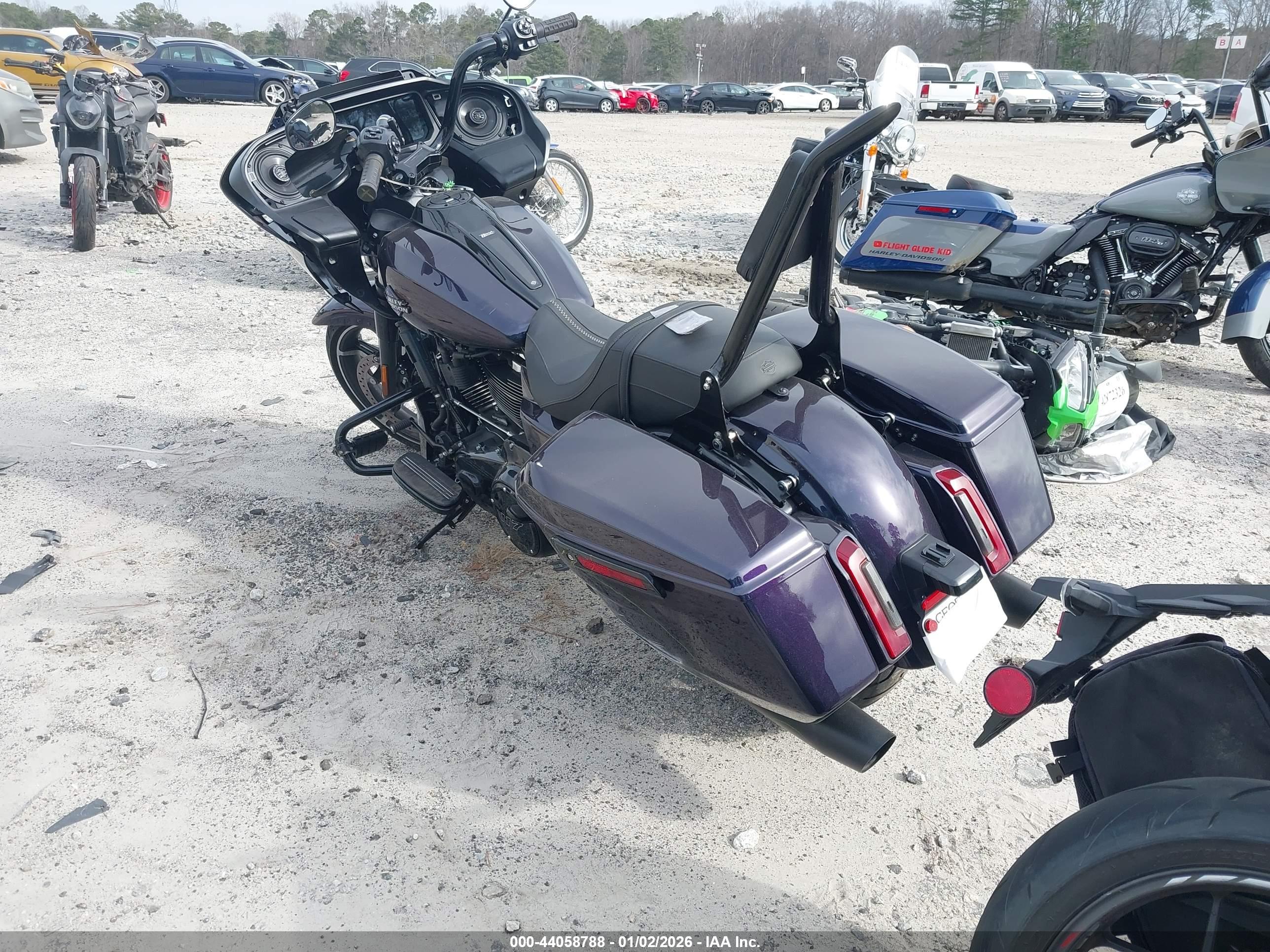 HARLEY-DAVIDSON FLTRX image 3
