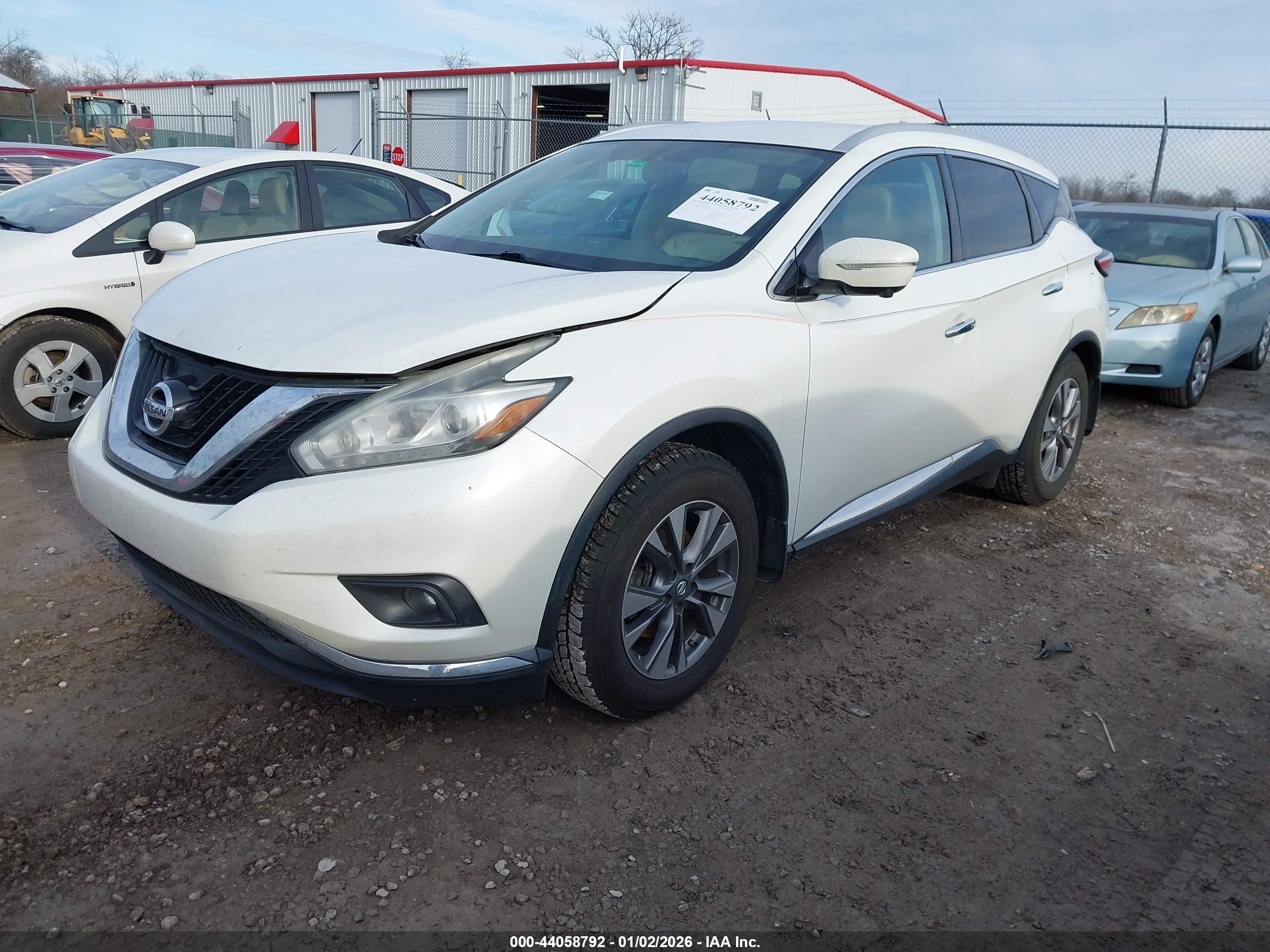 NISSAN MURANO image 2