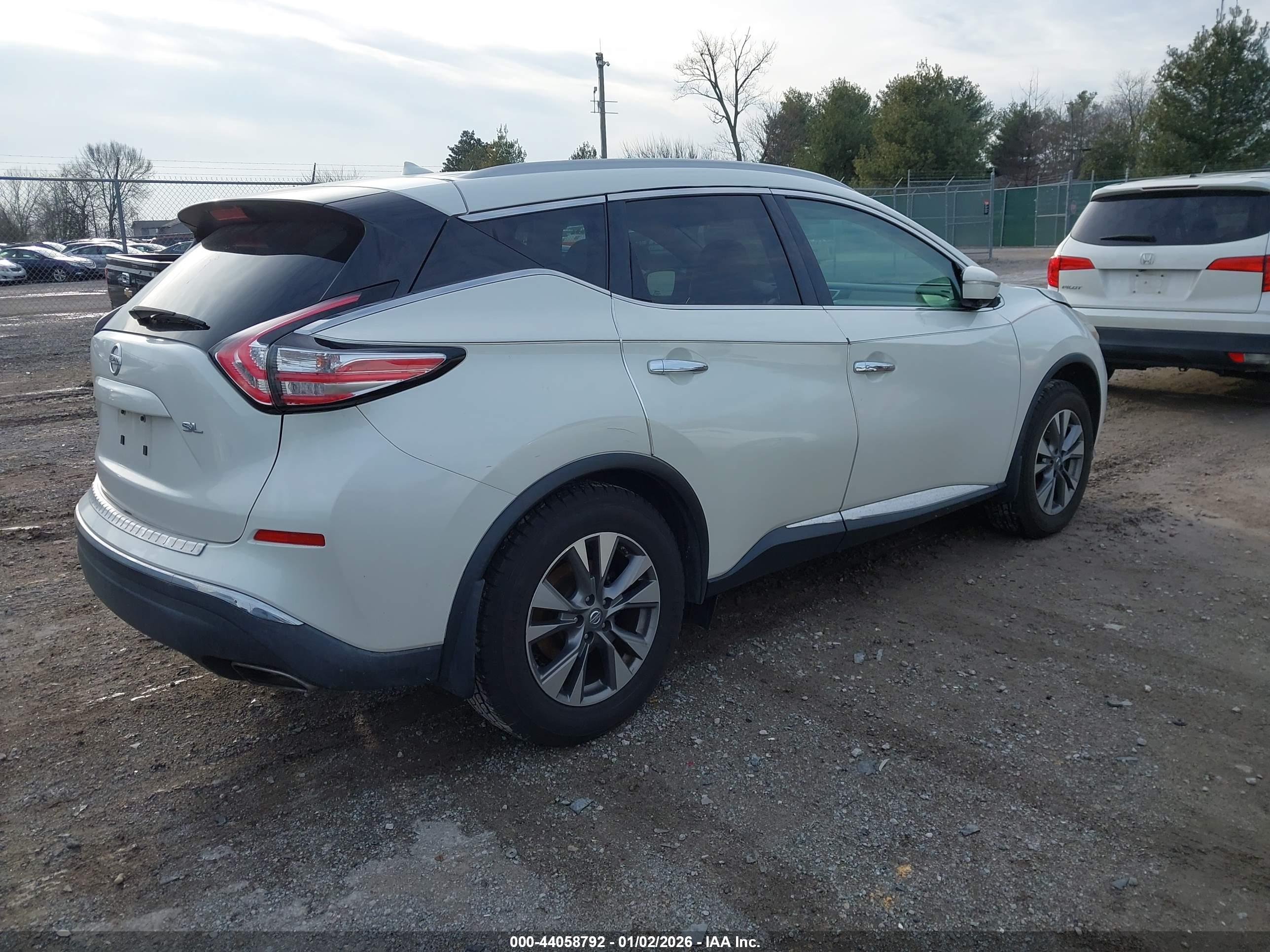 NISSAN MURANO image 4