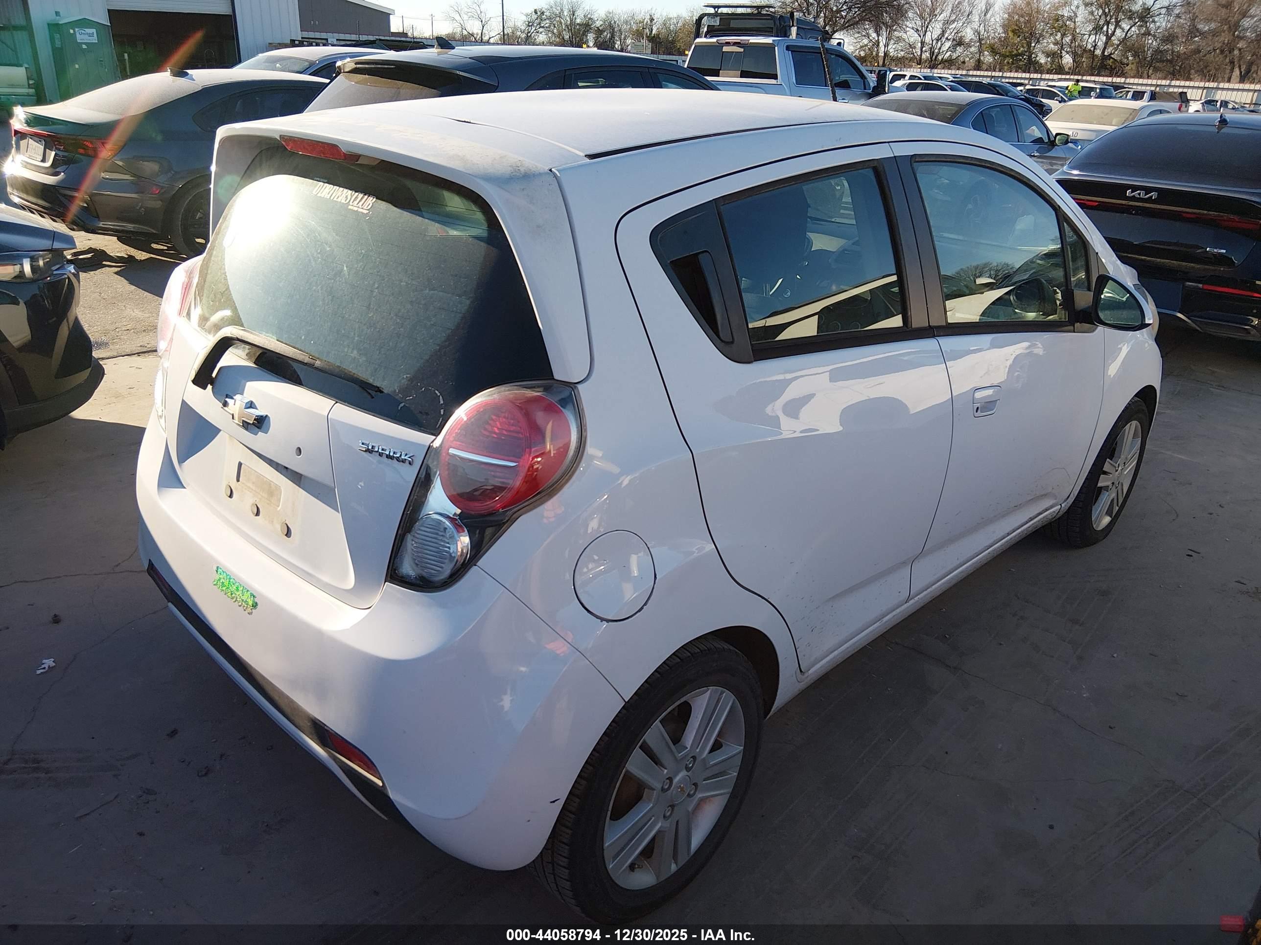 CHEVROLET SPARK image 4