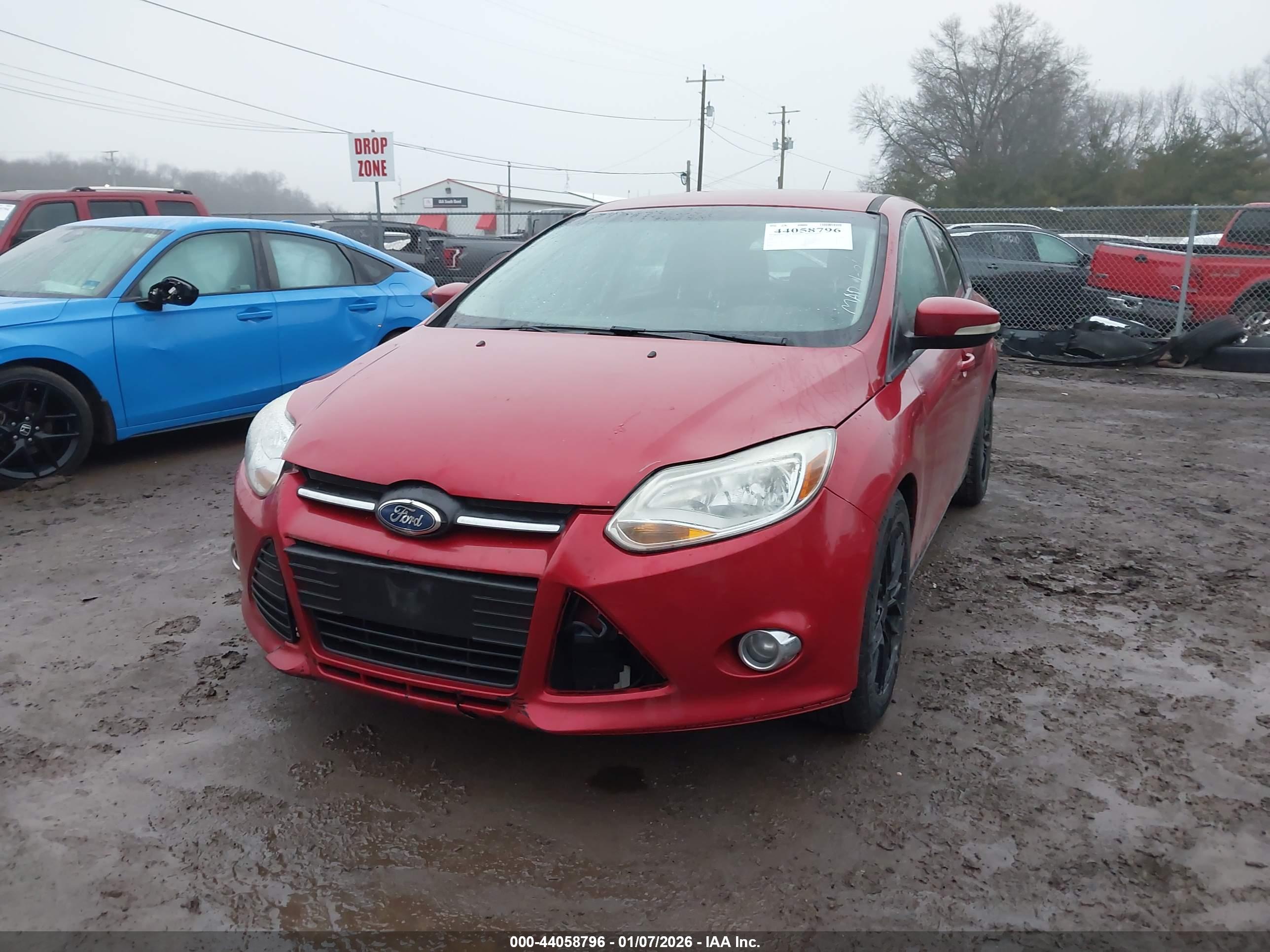 FORD FOCUS image 6