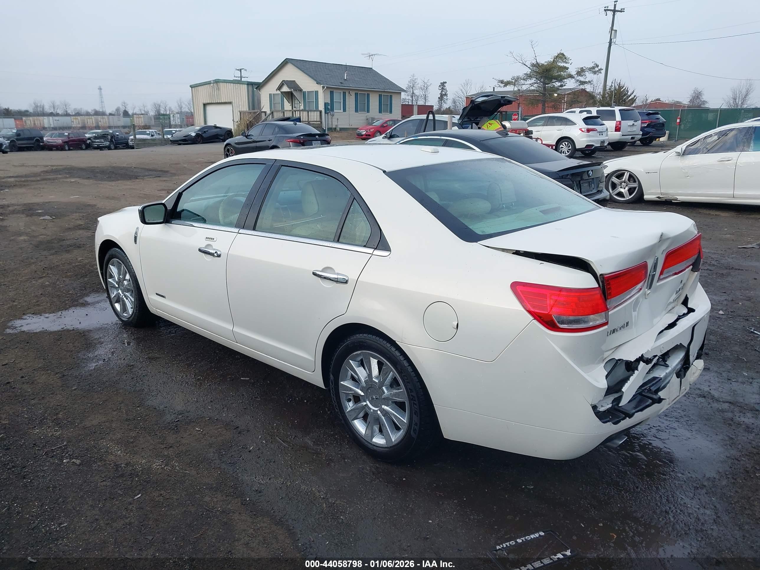 LINCOLN MKZ image 3