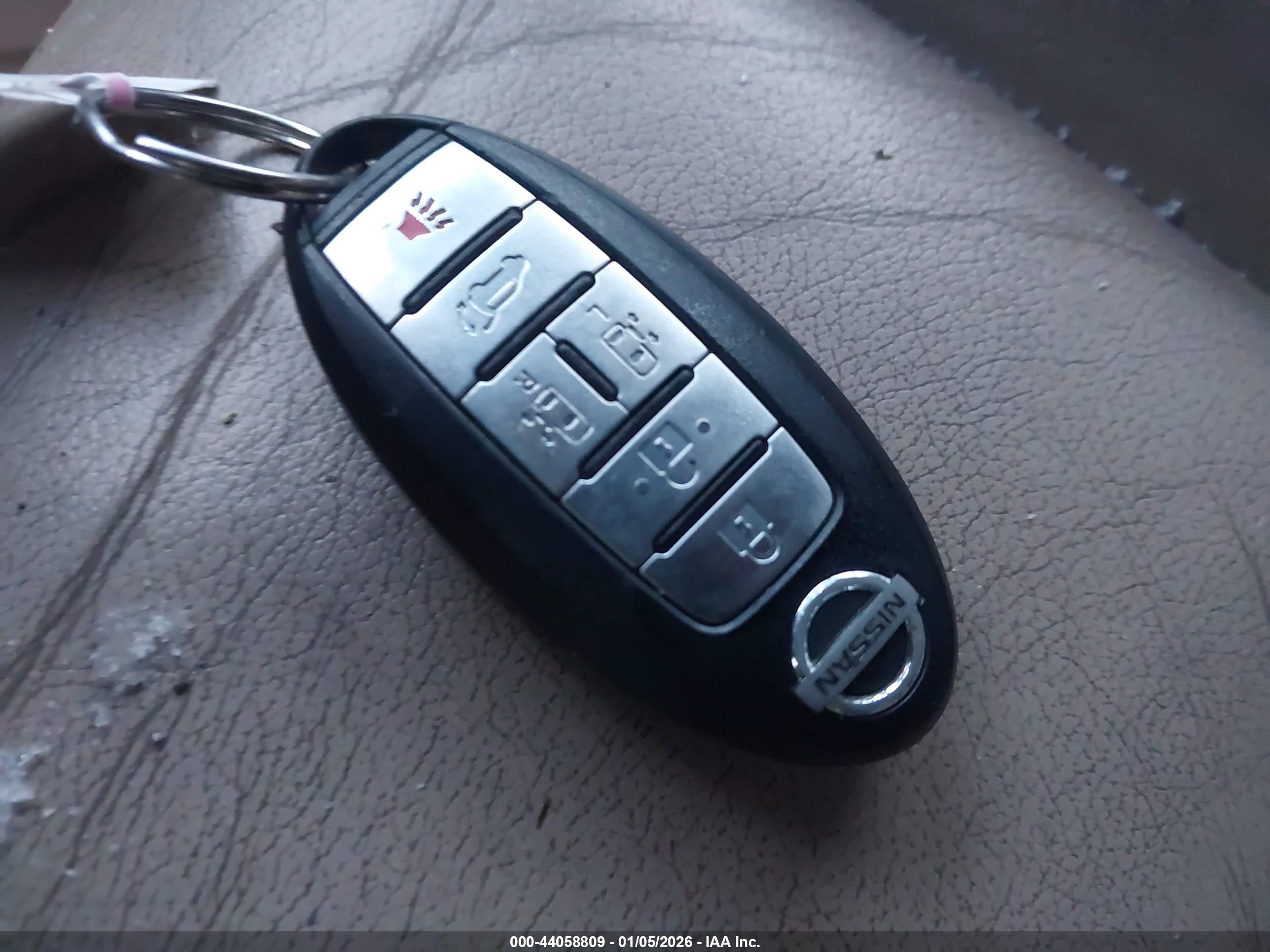 NISSAN QUEST image 11