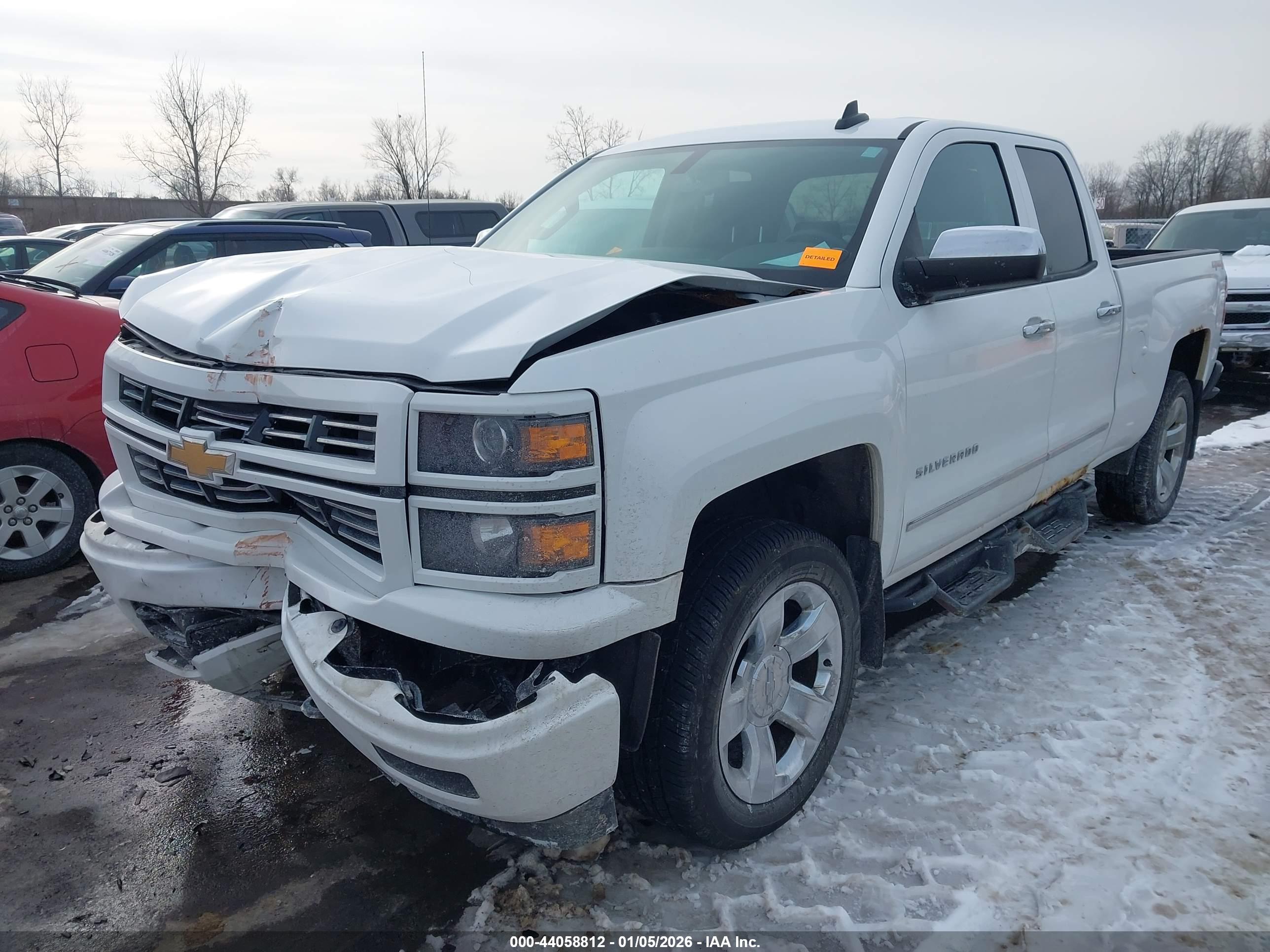 CHEVROLET SILVERADO image 2