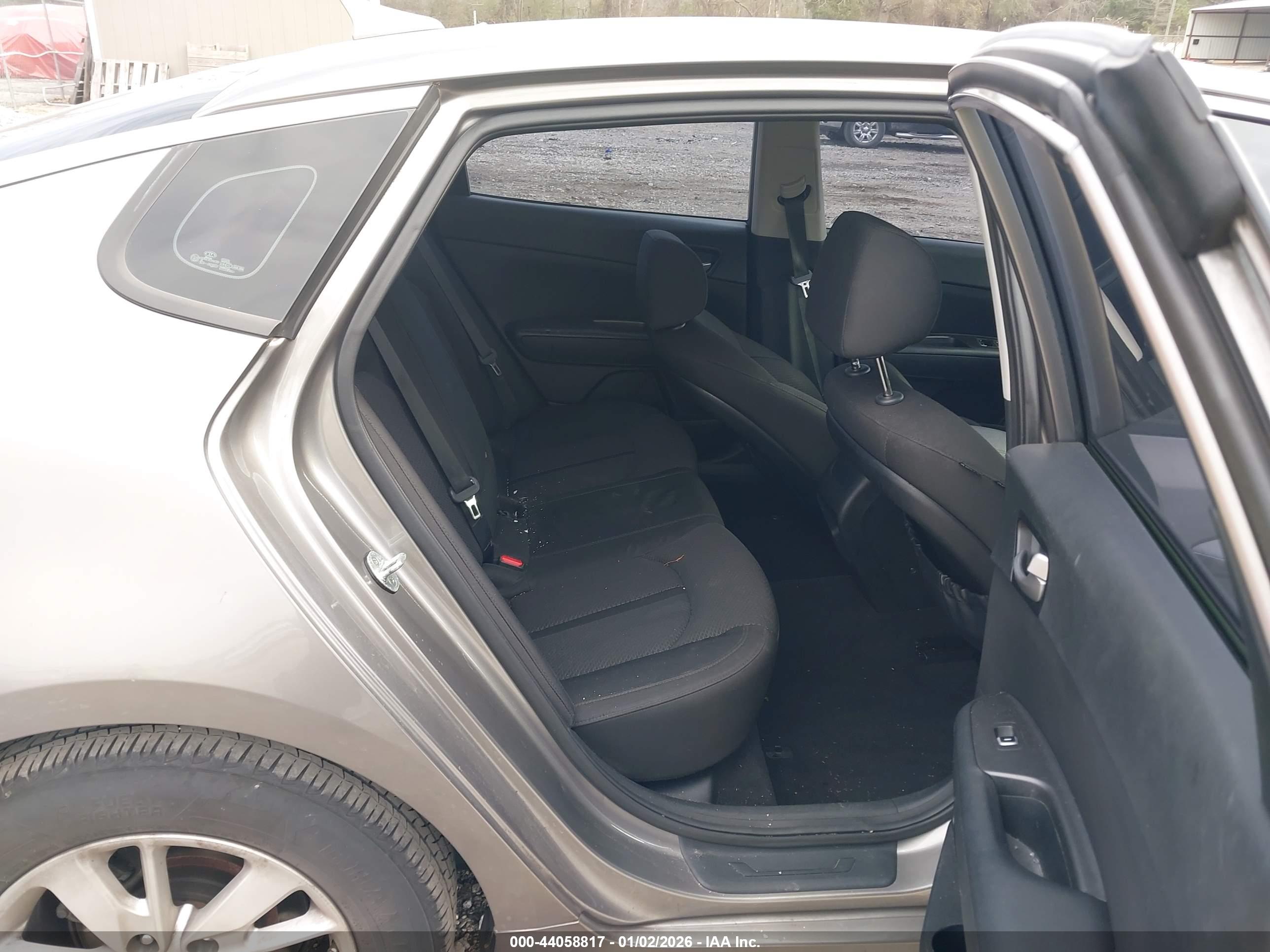 KIA OPTIMA image 8