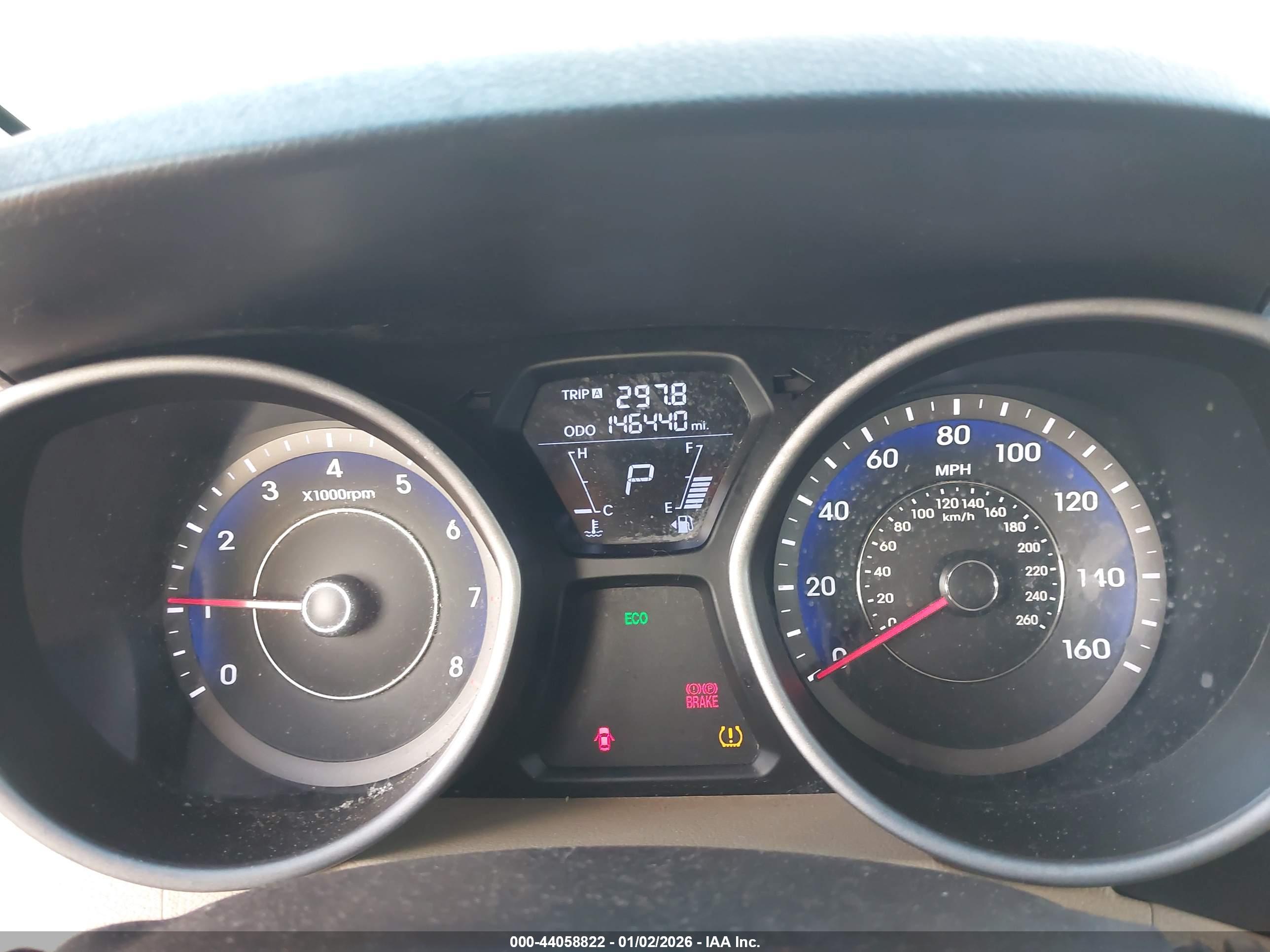 HYUNDAI ELANTRA image 7