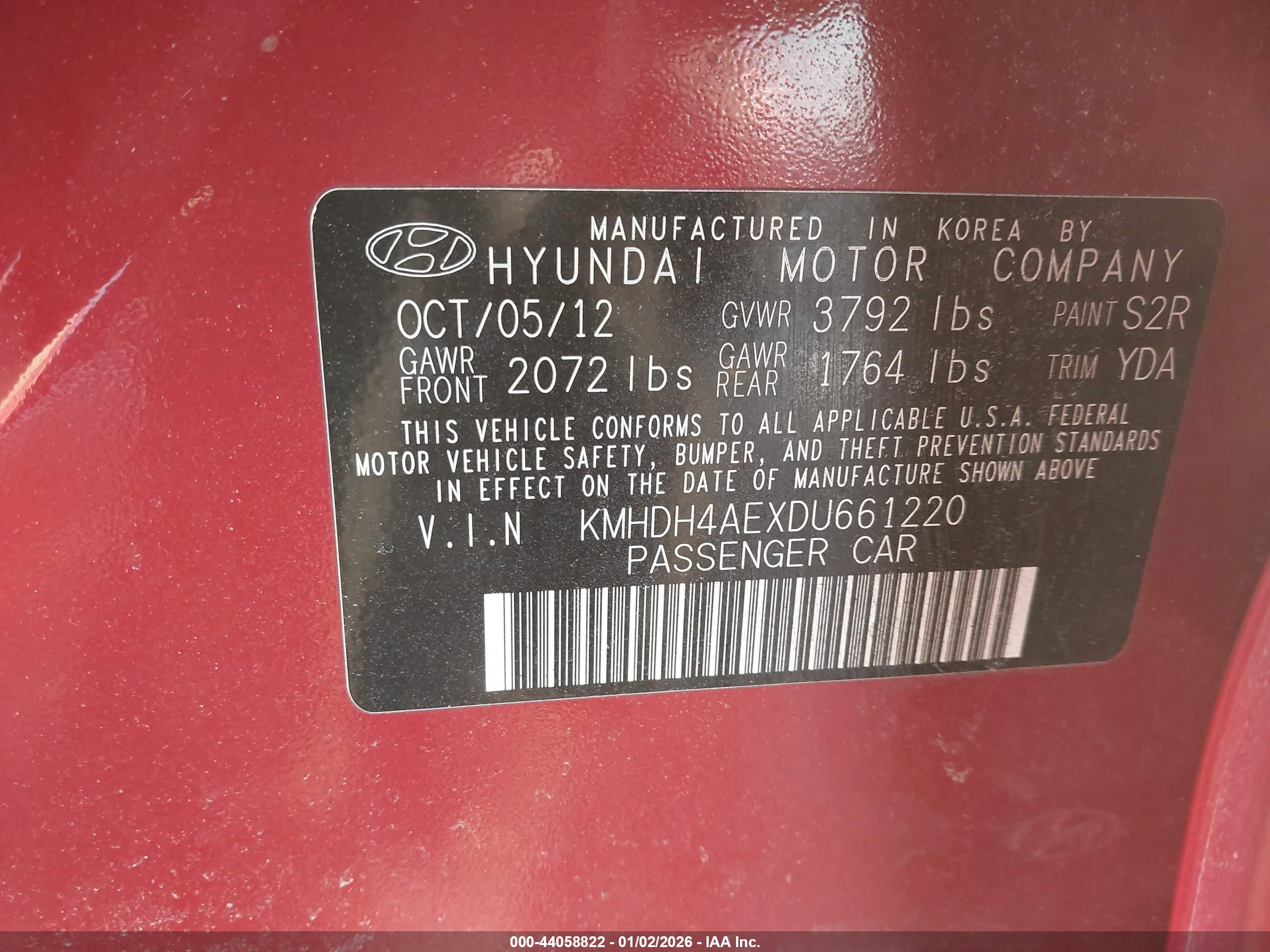 HYUNDAI ELANTRA image 9