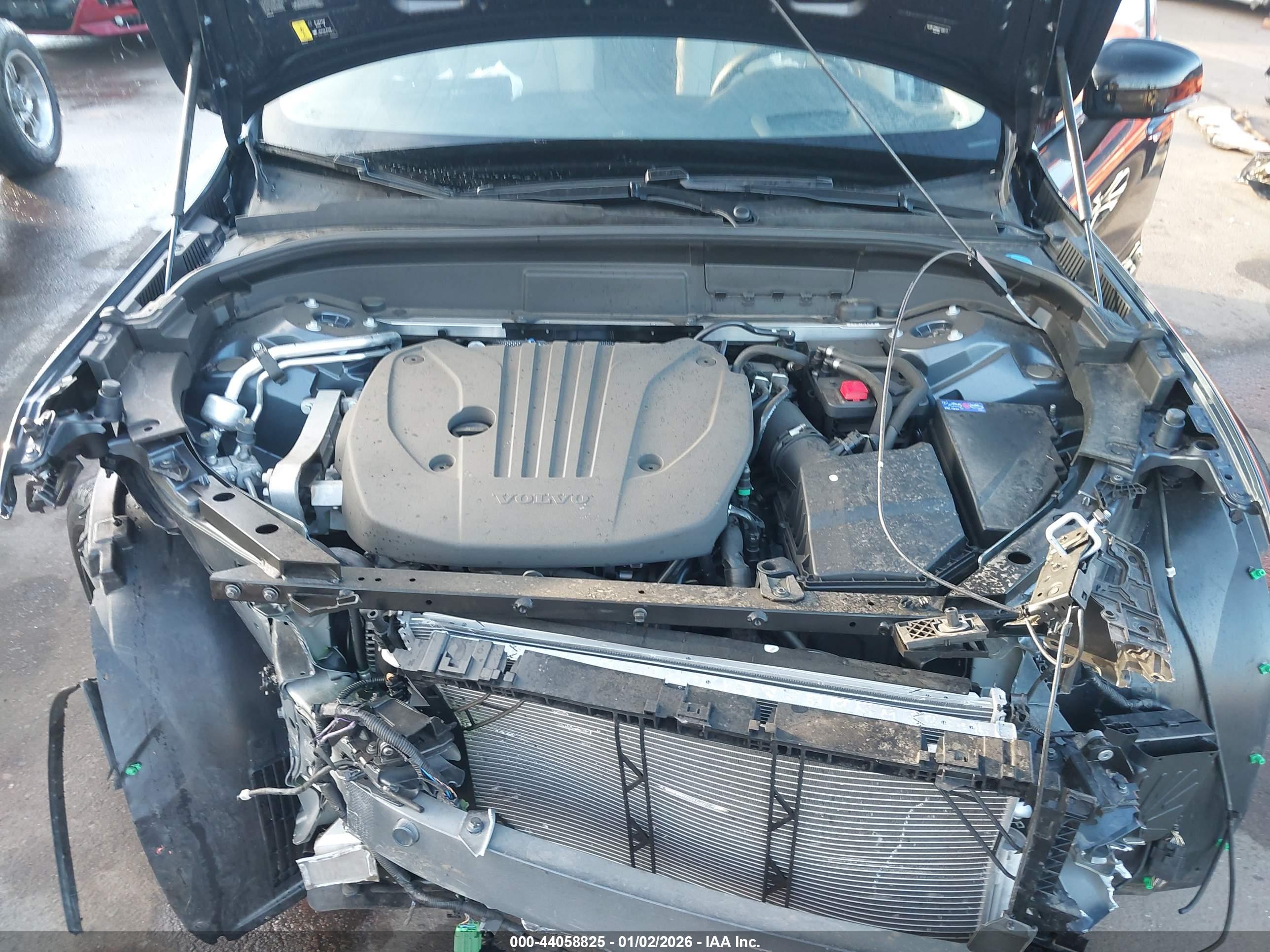 VOLVO XC60 image 10