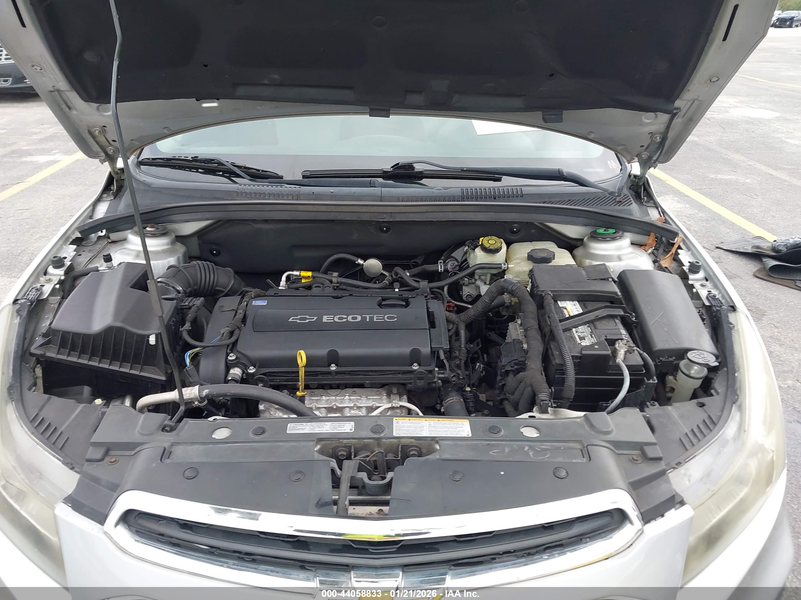 CHEVROLET CRUZE image 10