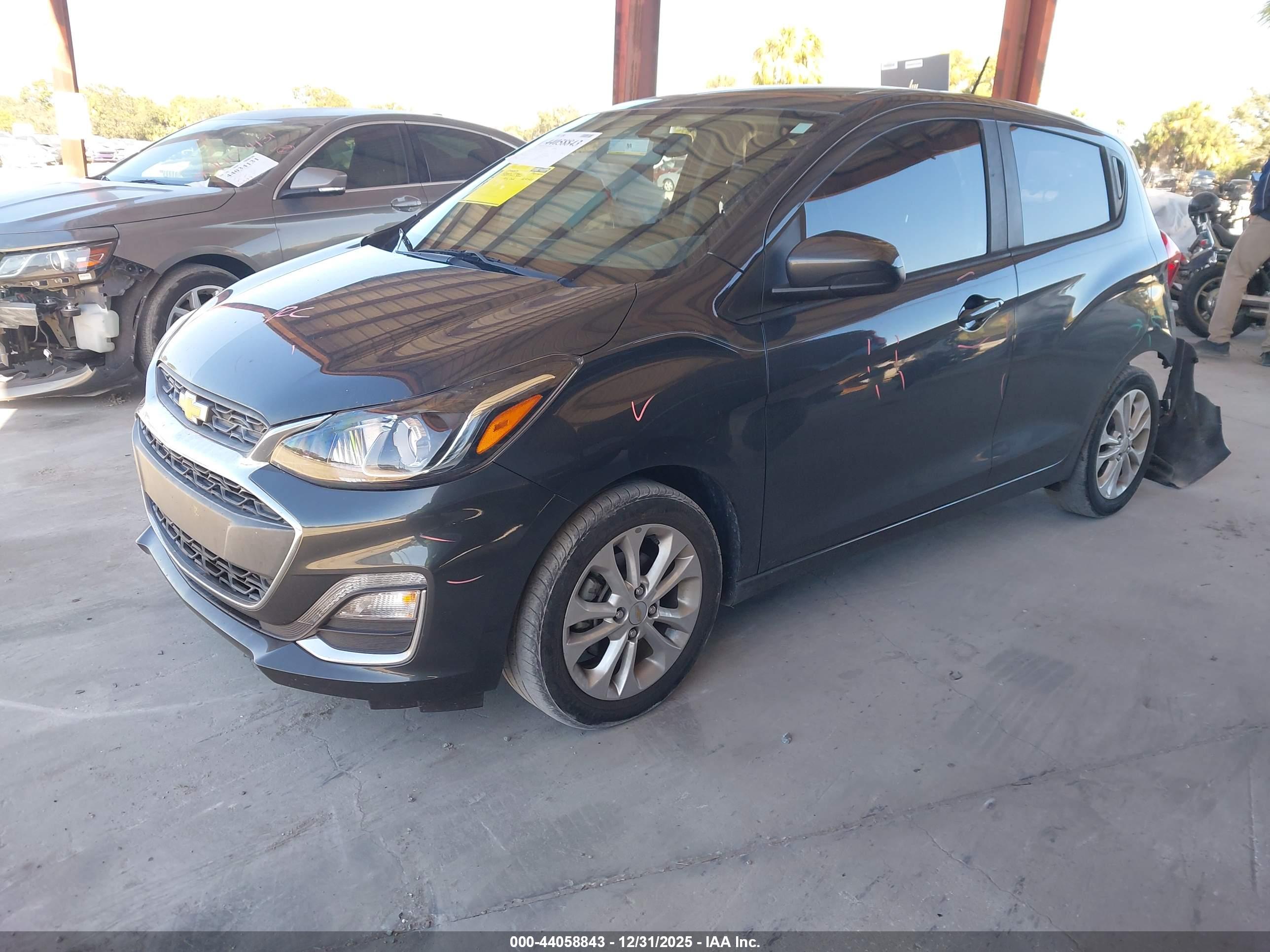 CHEVROLET SPARK image 2