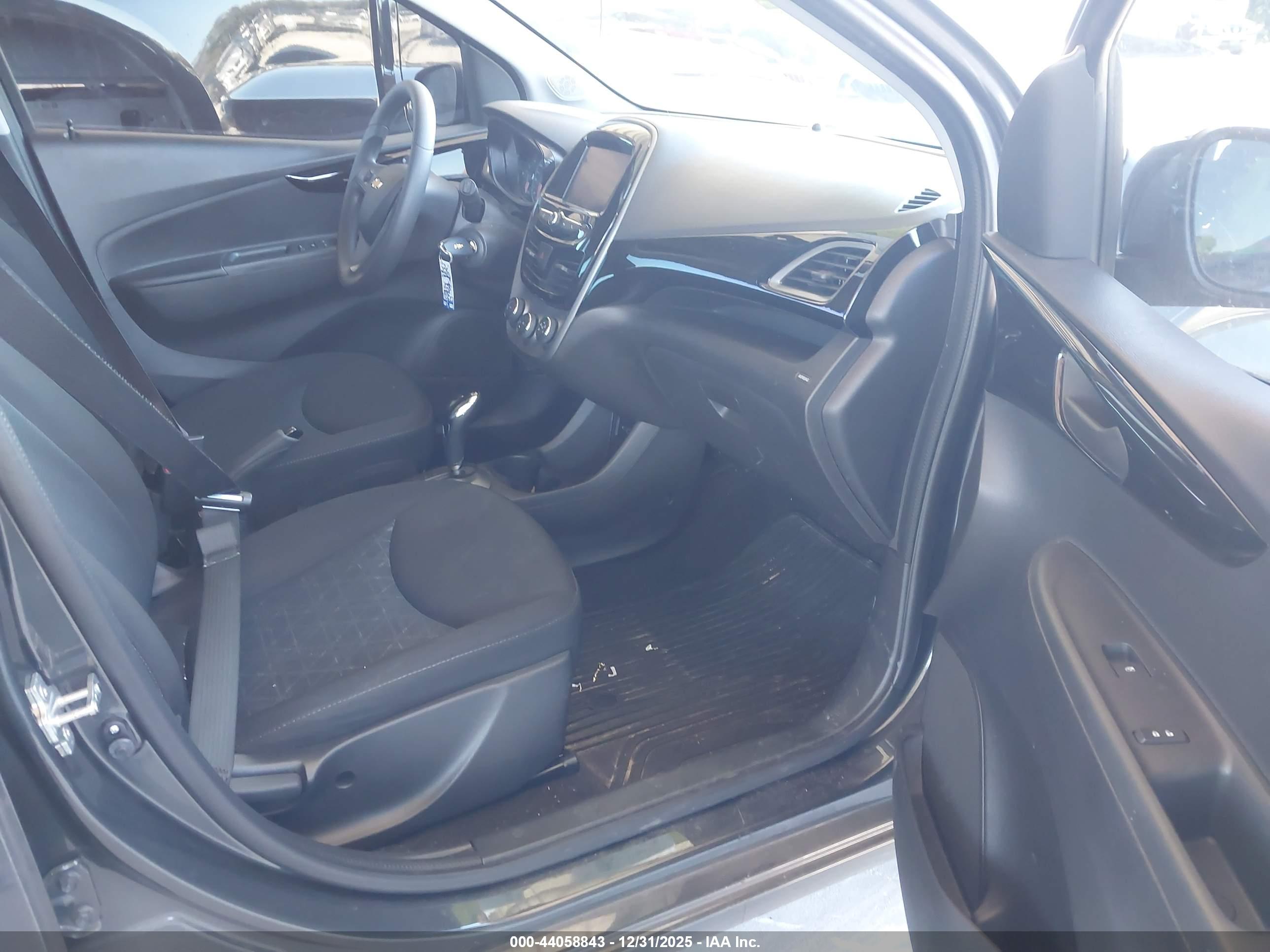 CHEVROLET SPARK image 5
