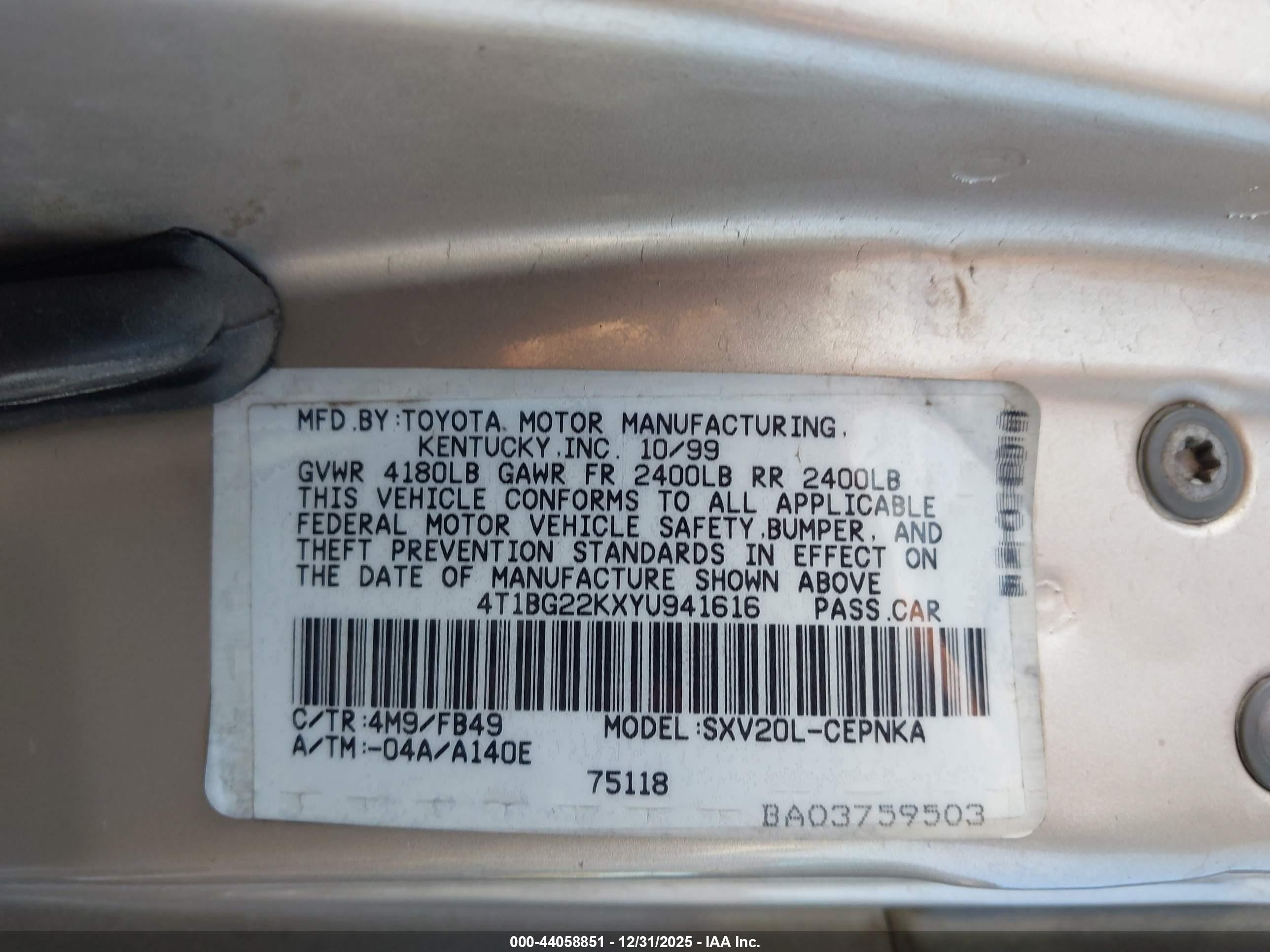 TOYOTA CAMRY image 9