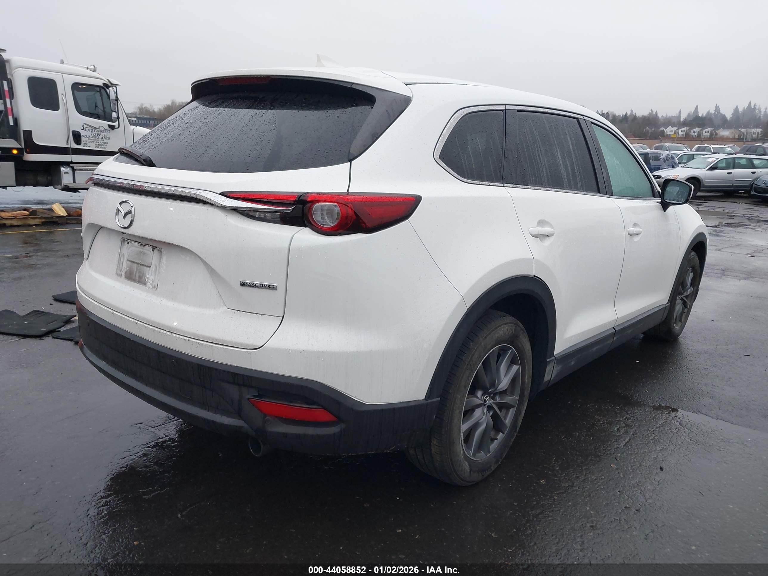 MAZDA CX-9 image 4