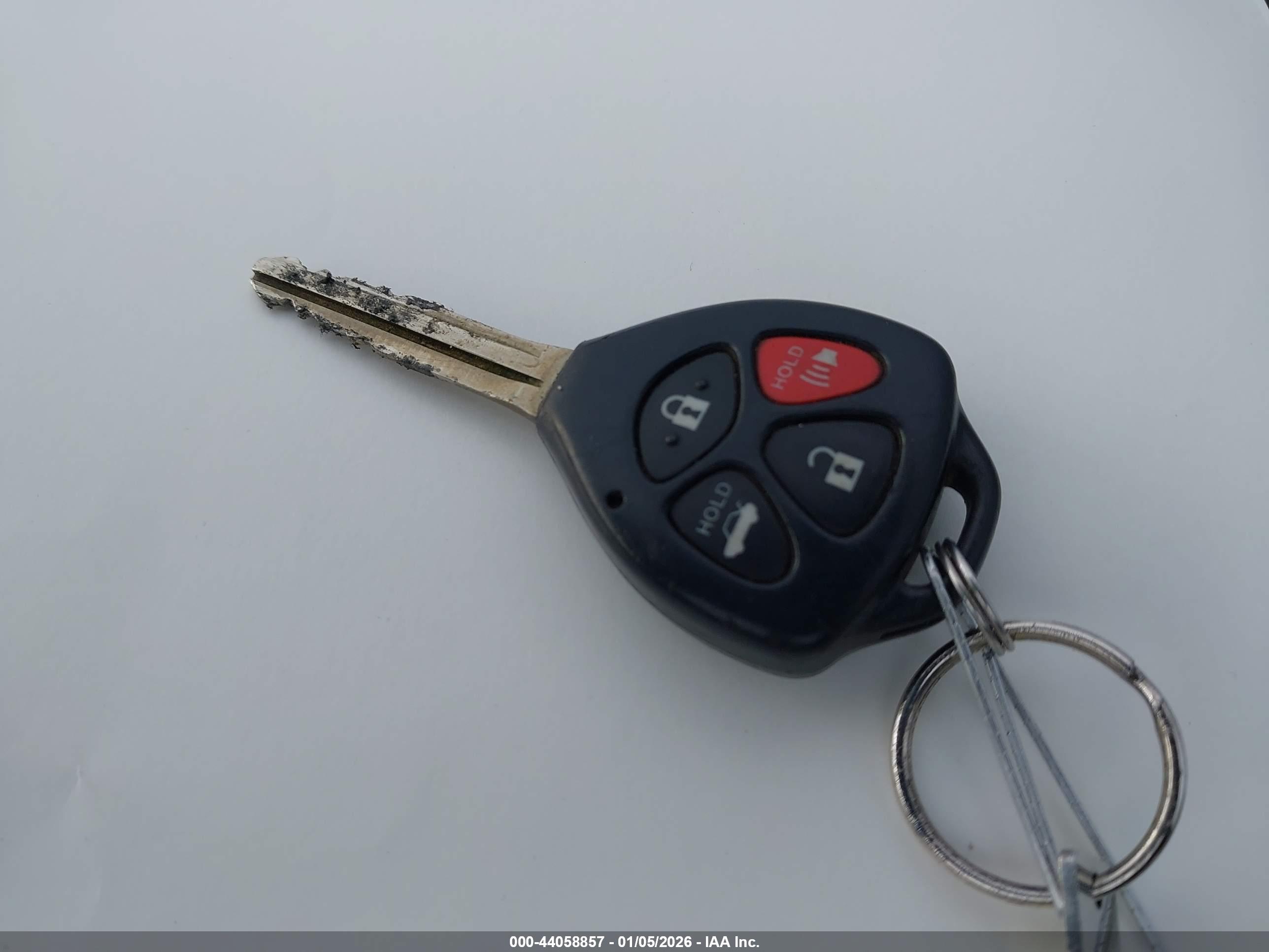 TOYOTA CAMRY image 11